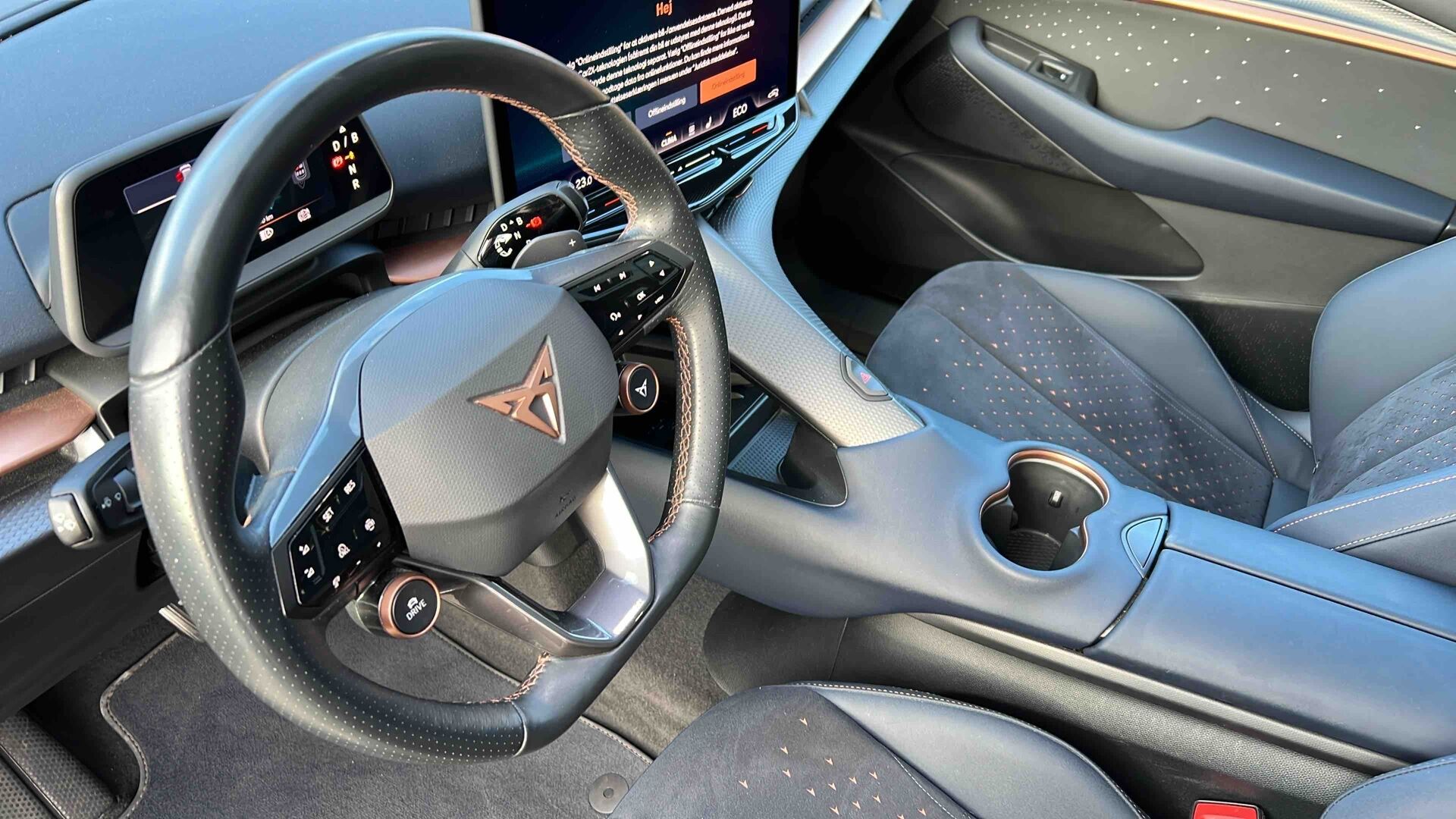Billede af Cupra Tavascan EL VZ Adrenaline 4X4 340HK 5d Aut.