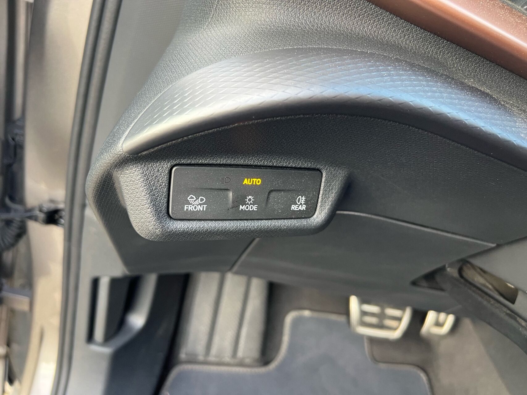 Billede af Cupra Tavascan EL VZ Adrenaline 4X4 340HK 5d Aut.