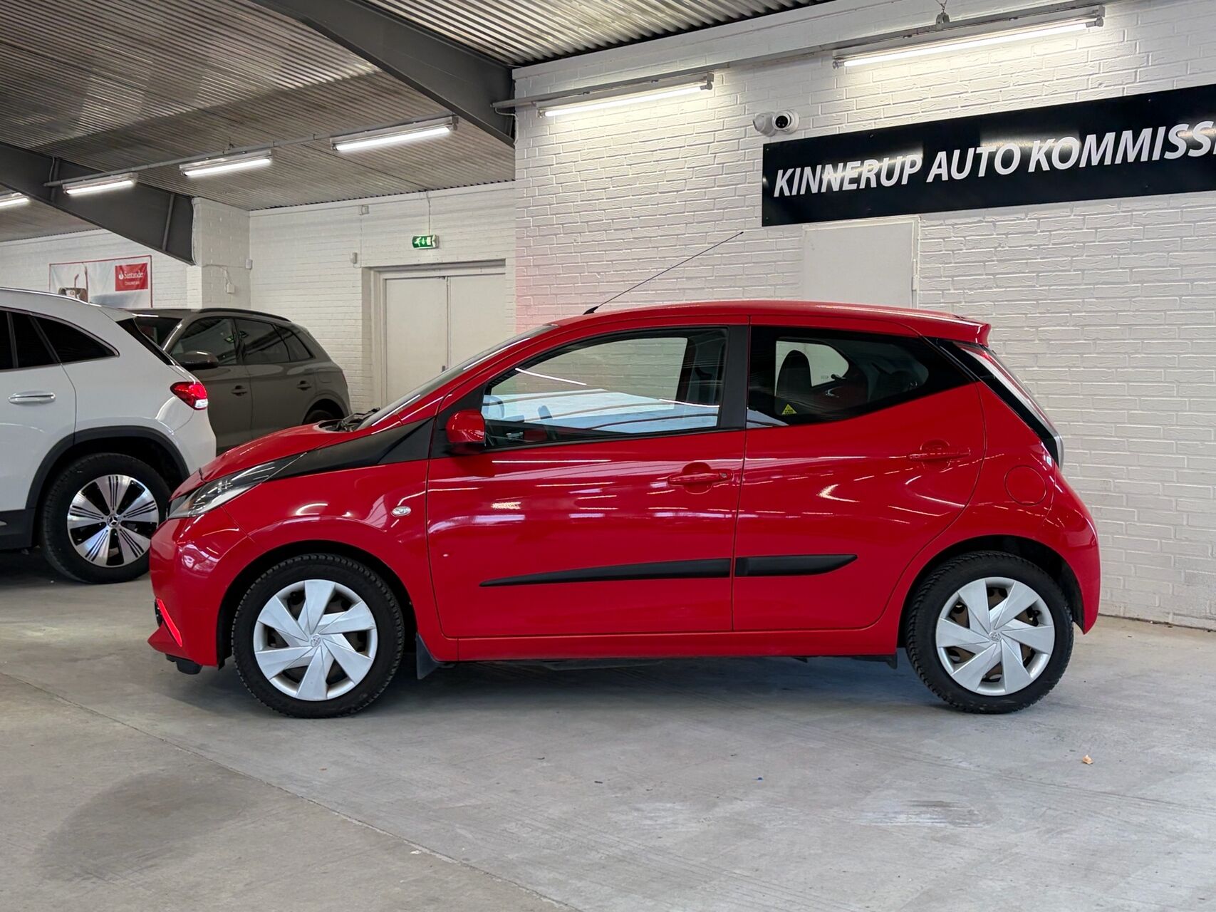 Billede af Toyota Aygo 1,0 VVT-I X-Play + X-Touch Pakke 69HK 5d