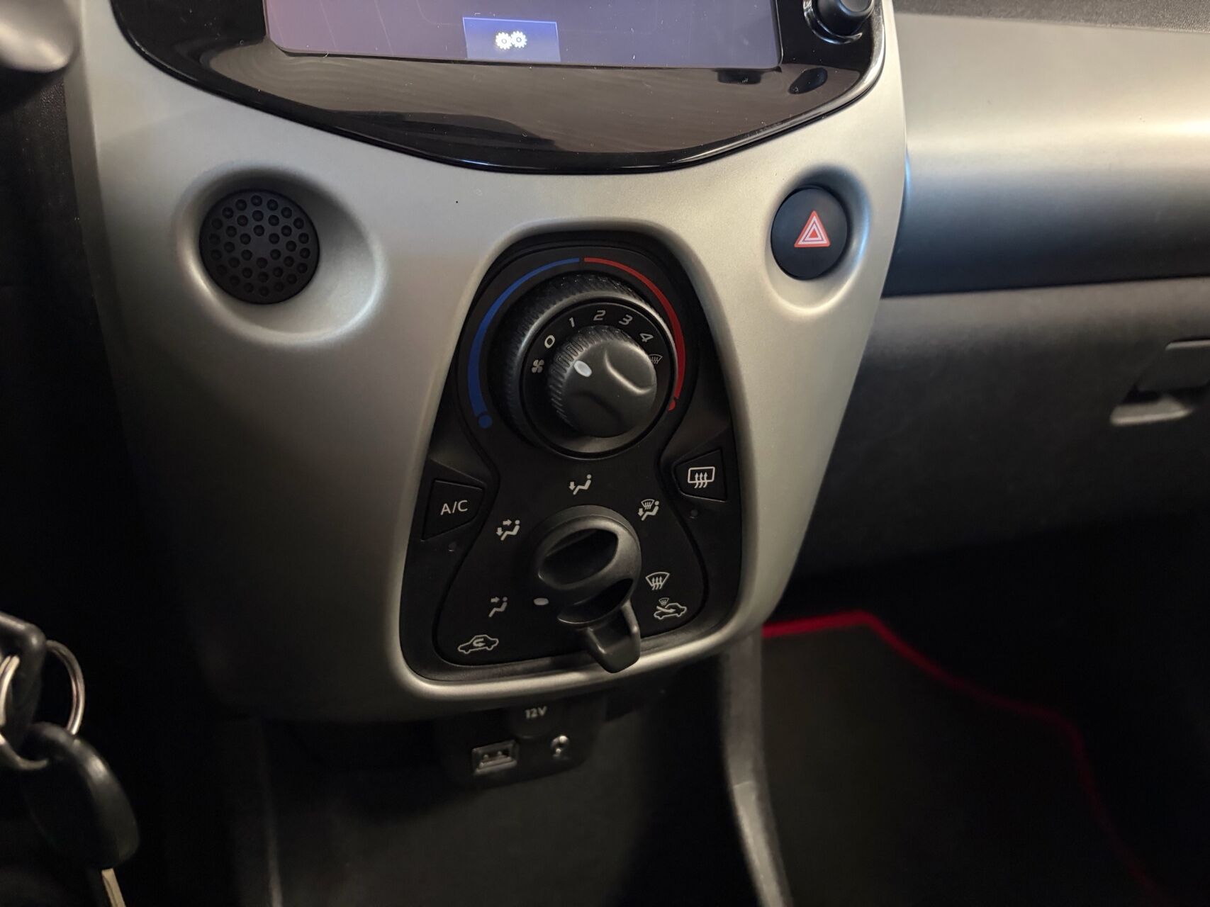 Billede af Toyota Aygo 1,0 VVT-I X-Play + X-Touch Pakke 69HK 5d