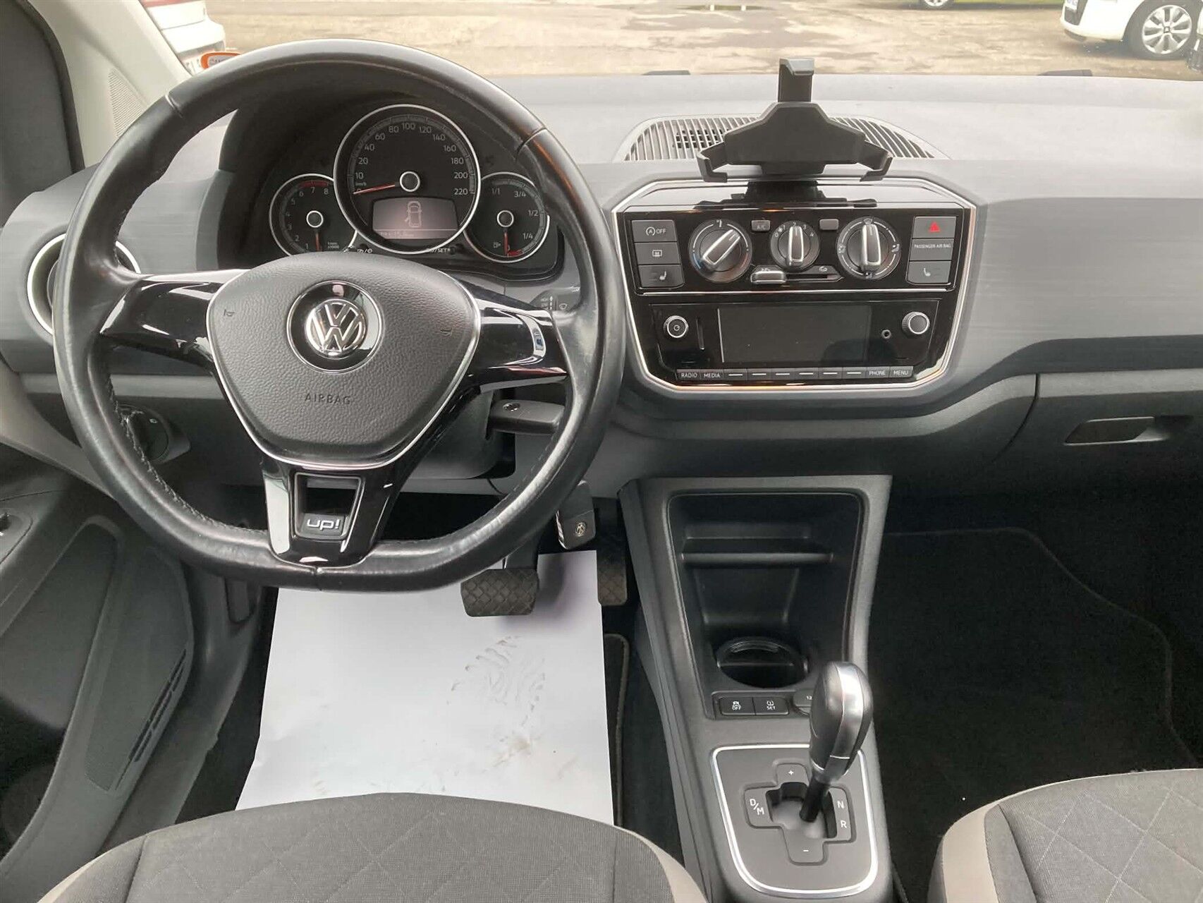 Billede af VW up 1,0 MPI BMT Cross 75HK 5d