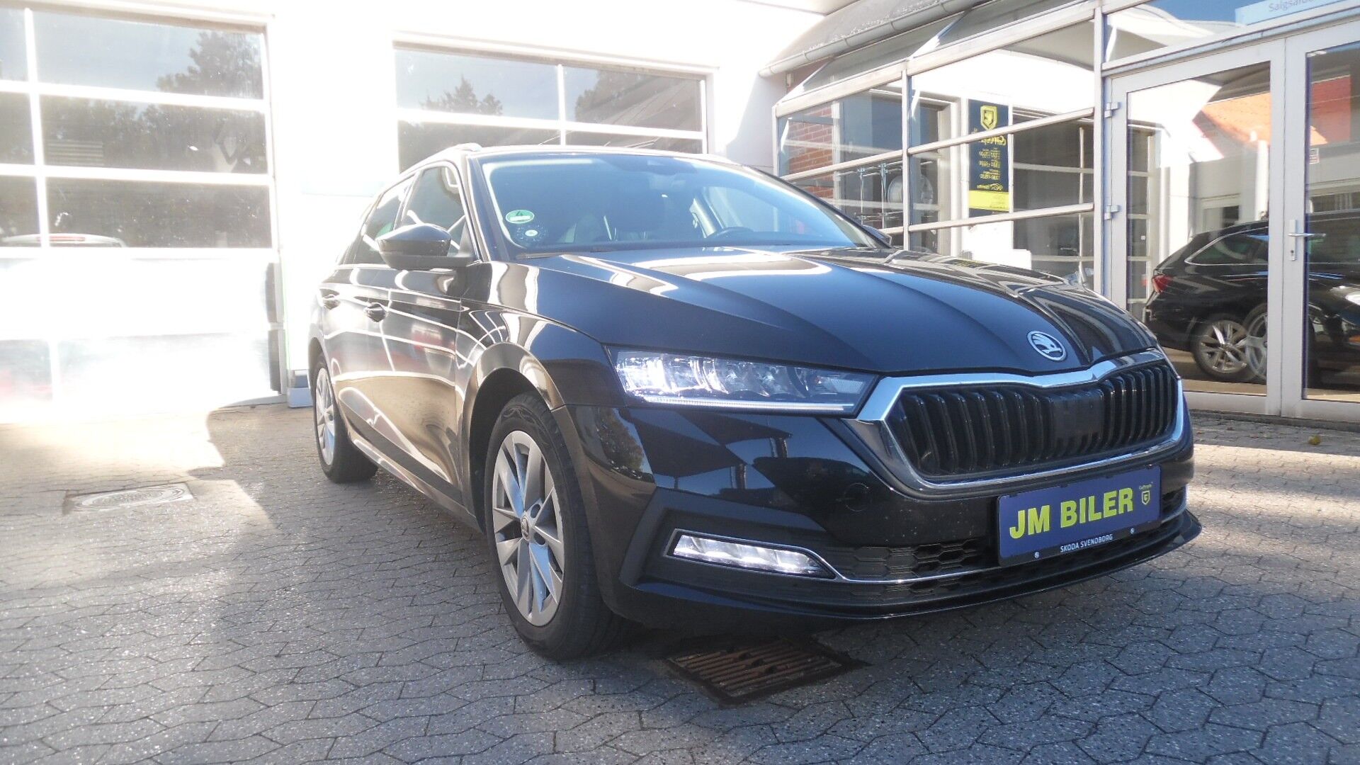 Billede af Skoda Octavia Combi 1,0 eTSI  Mild hybrid Business Executive DSG 110HK Stc 7g Aut.