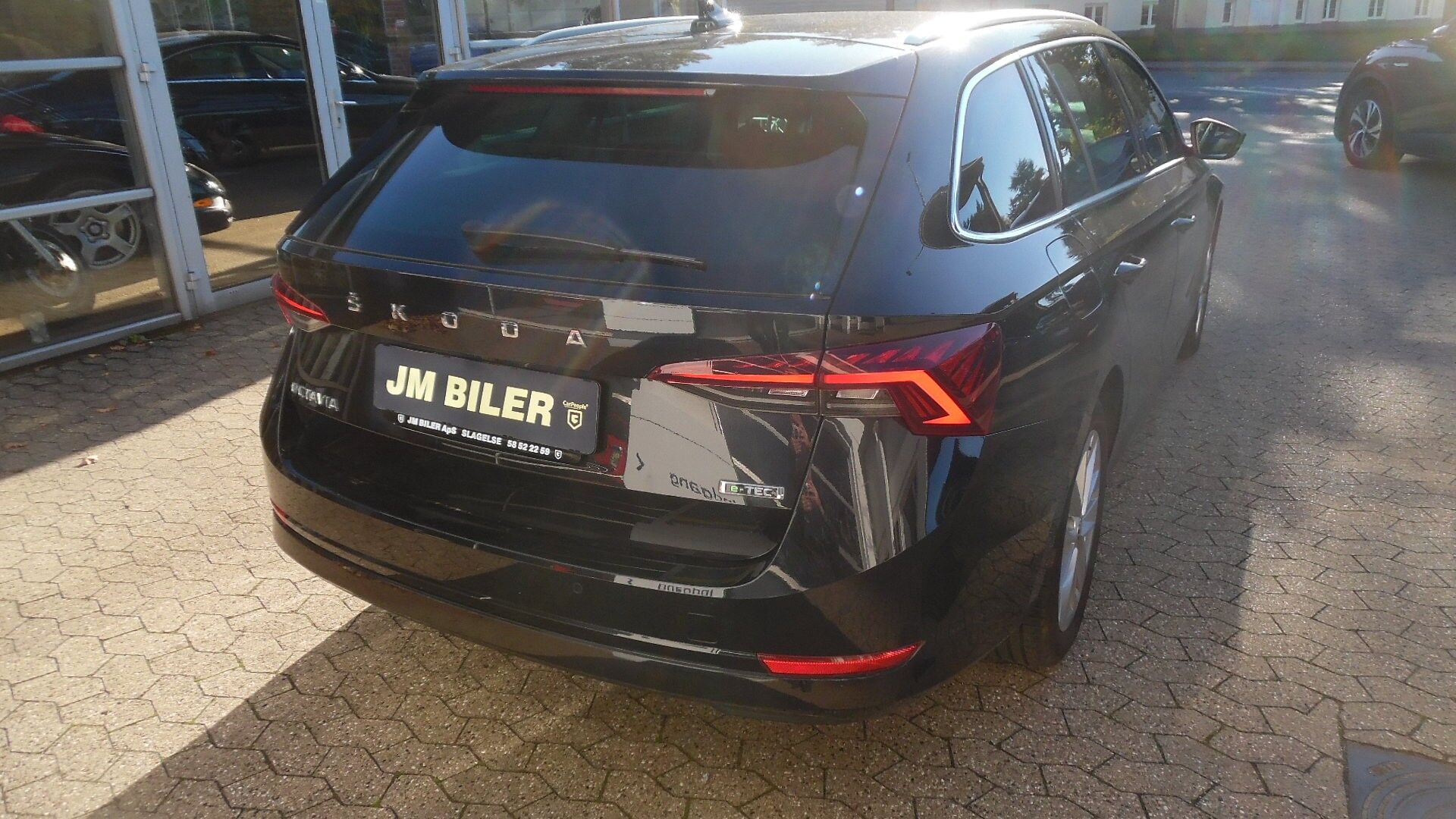 Billede af Skoda Octavia Combi 1,0 eTSI  Mild hybrid Business Executive DSG 110HK Stc 7g Aut.