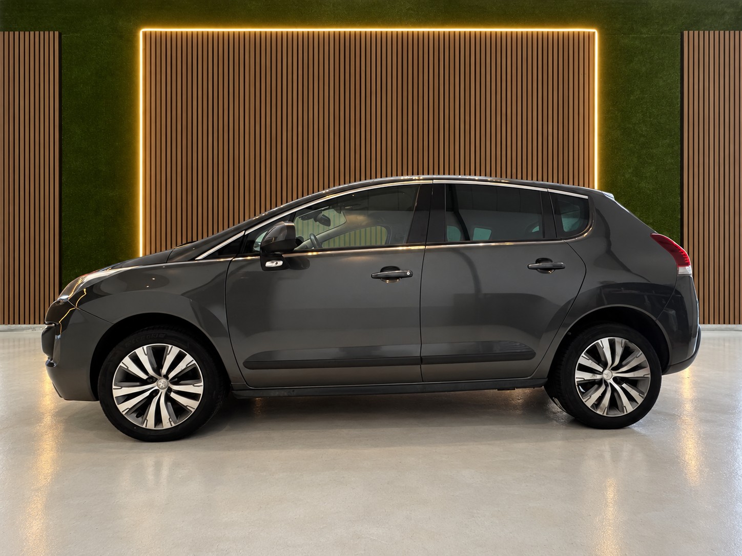 Billede af Peugeot 3008 1,2 e-THP Active 130HK 5d 6g
