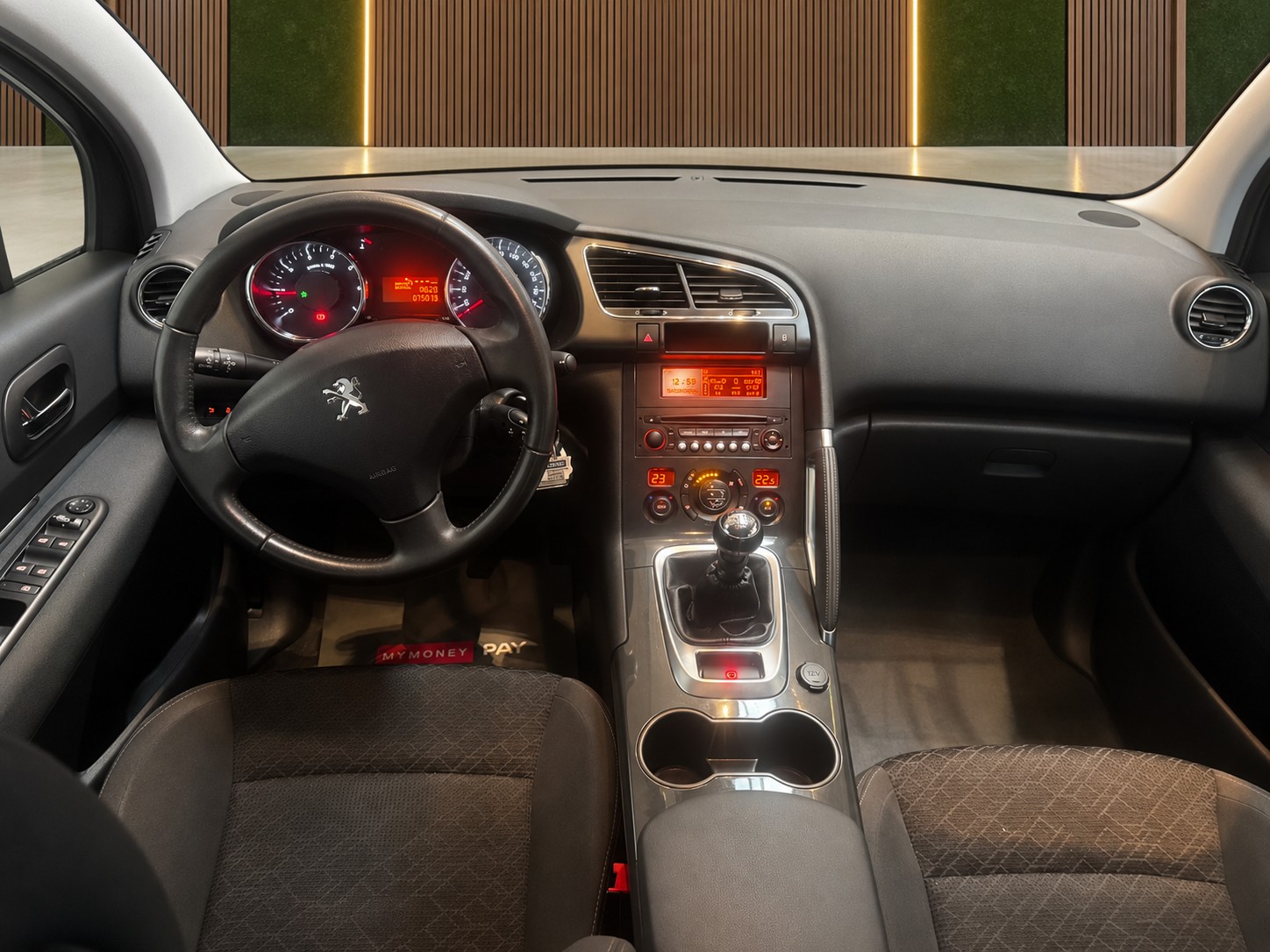 Billede af Peugeot 3008 1,2 e-THP Active 130HK 5d 6g