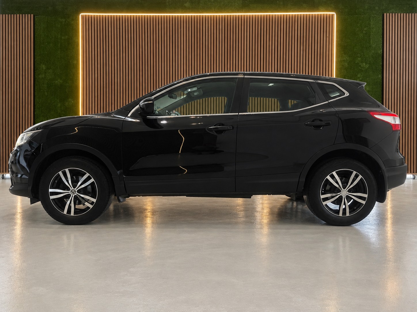 Billede af Nissan Qashqai 1,5 DCi Visia 4x2 Start/Stop 110HK 5d 6g