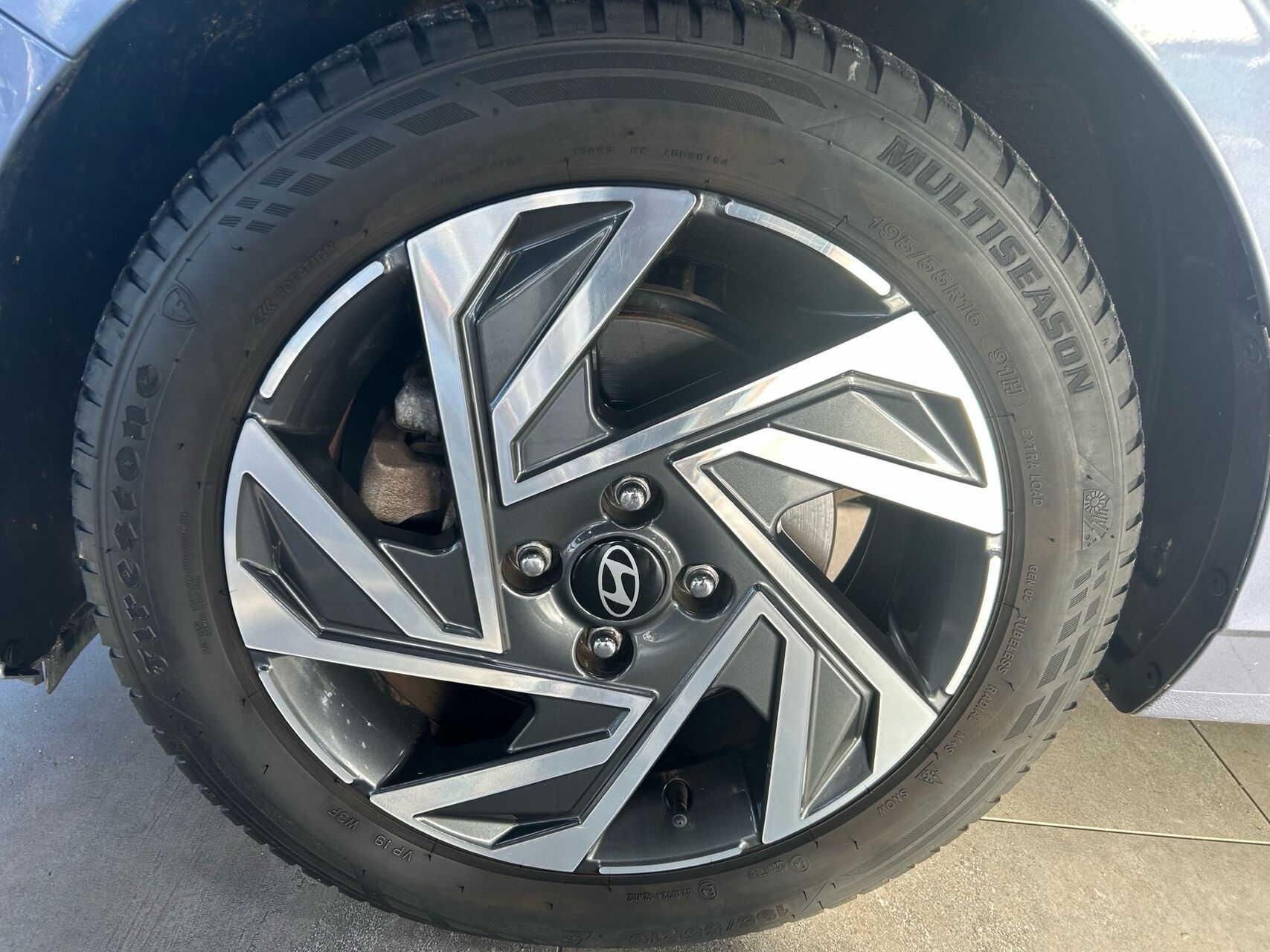 Billede af Hyundai i20 1,0 T-GDI Advanced DCT 100HK 5d 7g Aut.