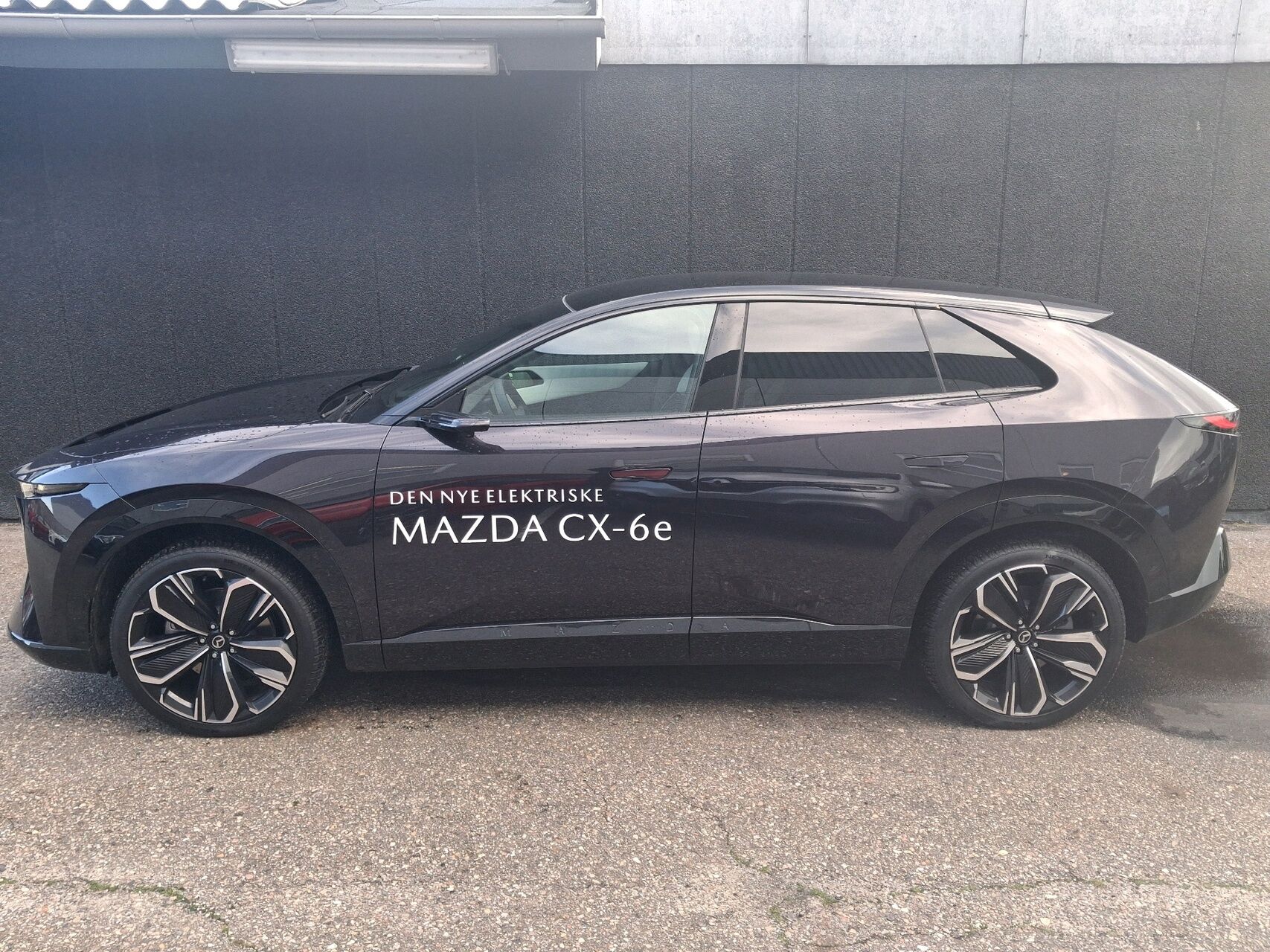 Billede af Mazda CX-6e EL Takumi Plus 258HK 5d Aut.