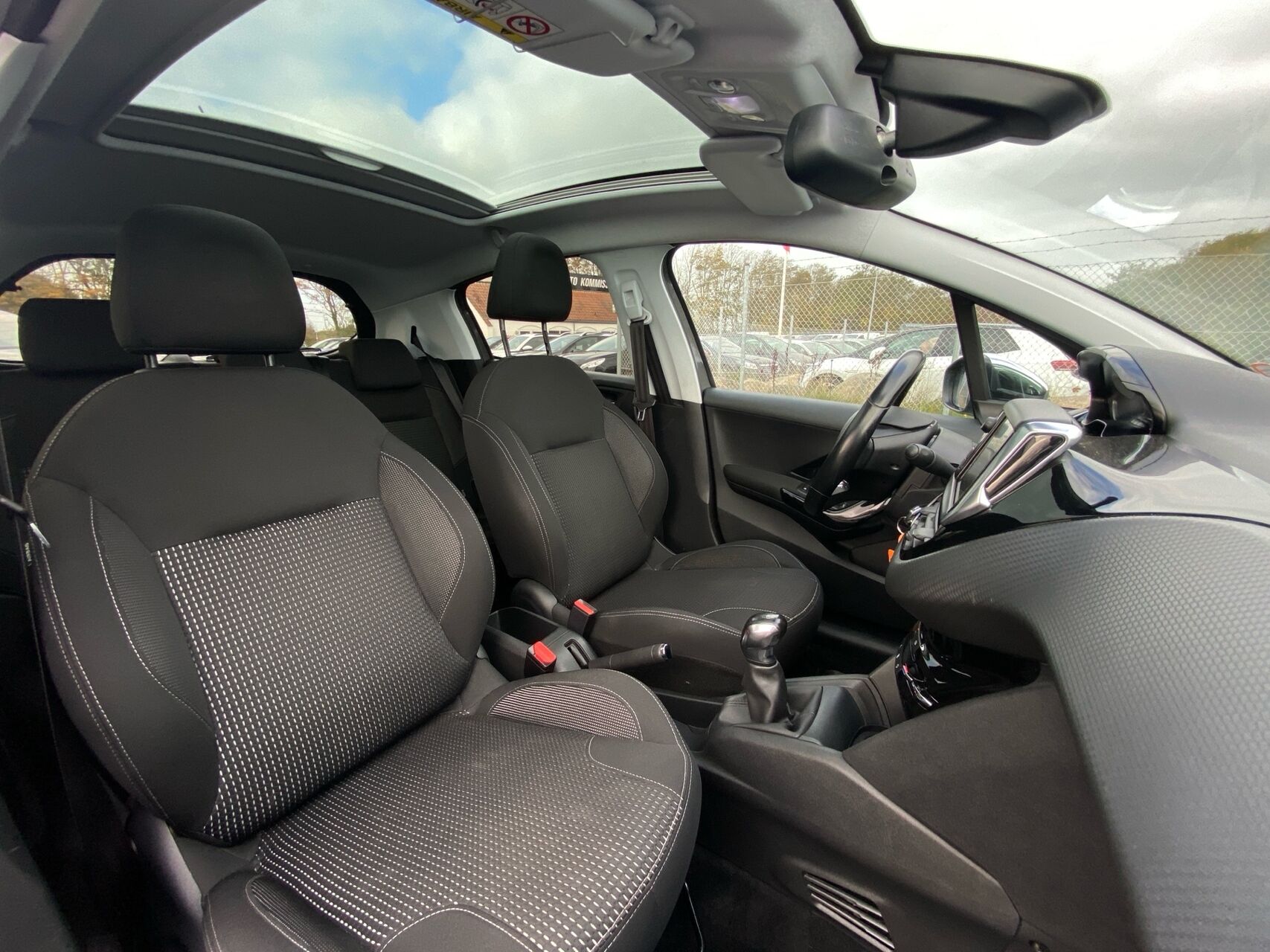 Billede af Peugeot 208 1,2 PureTech Allure+ 82HK 5d