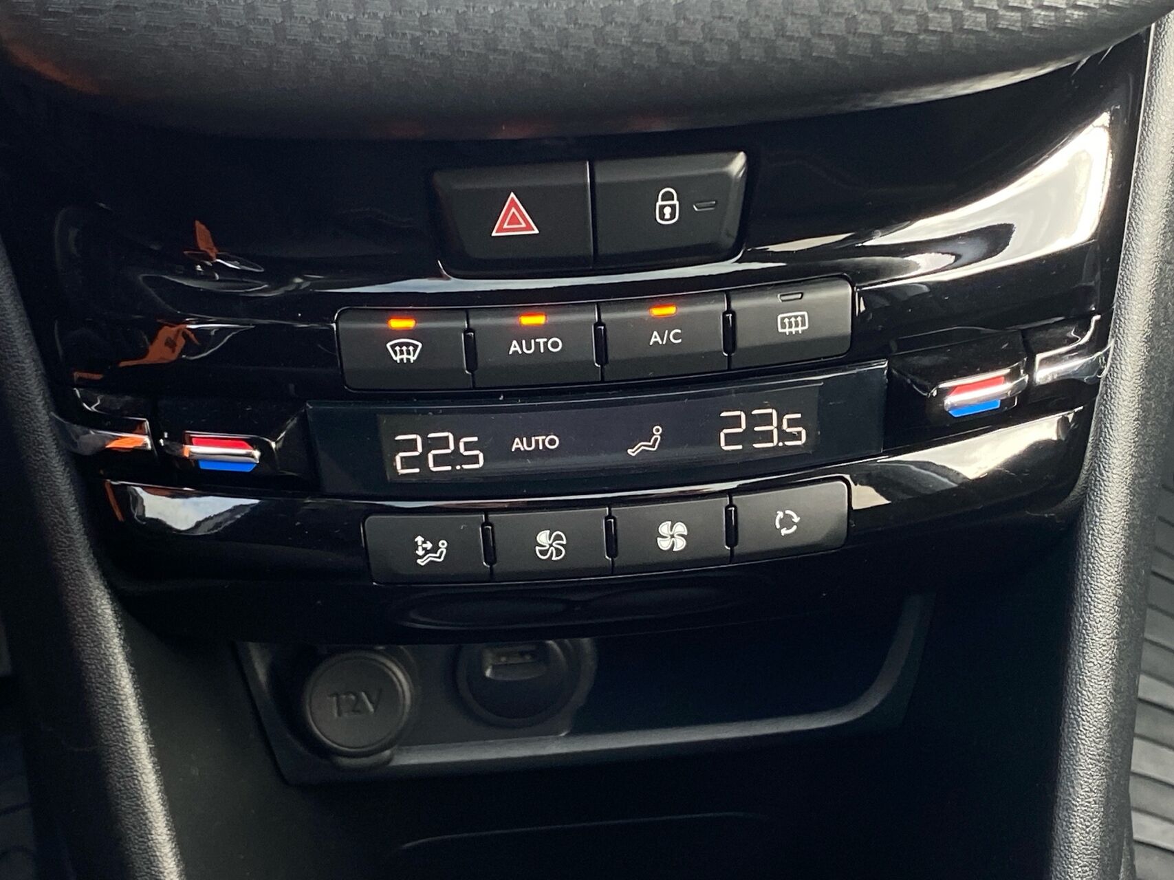 Billede af Peugeot 208 1,2 PureTech Allure+ 82HK 5d