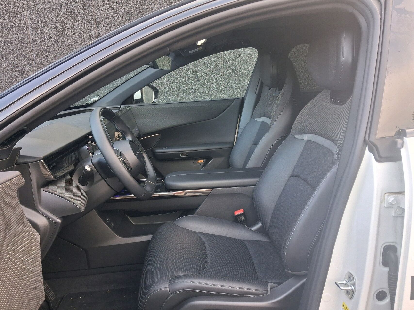 Billede af Mazda CX-6e EL Takumi 258HK 5d Aut.