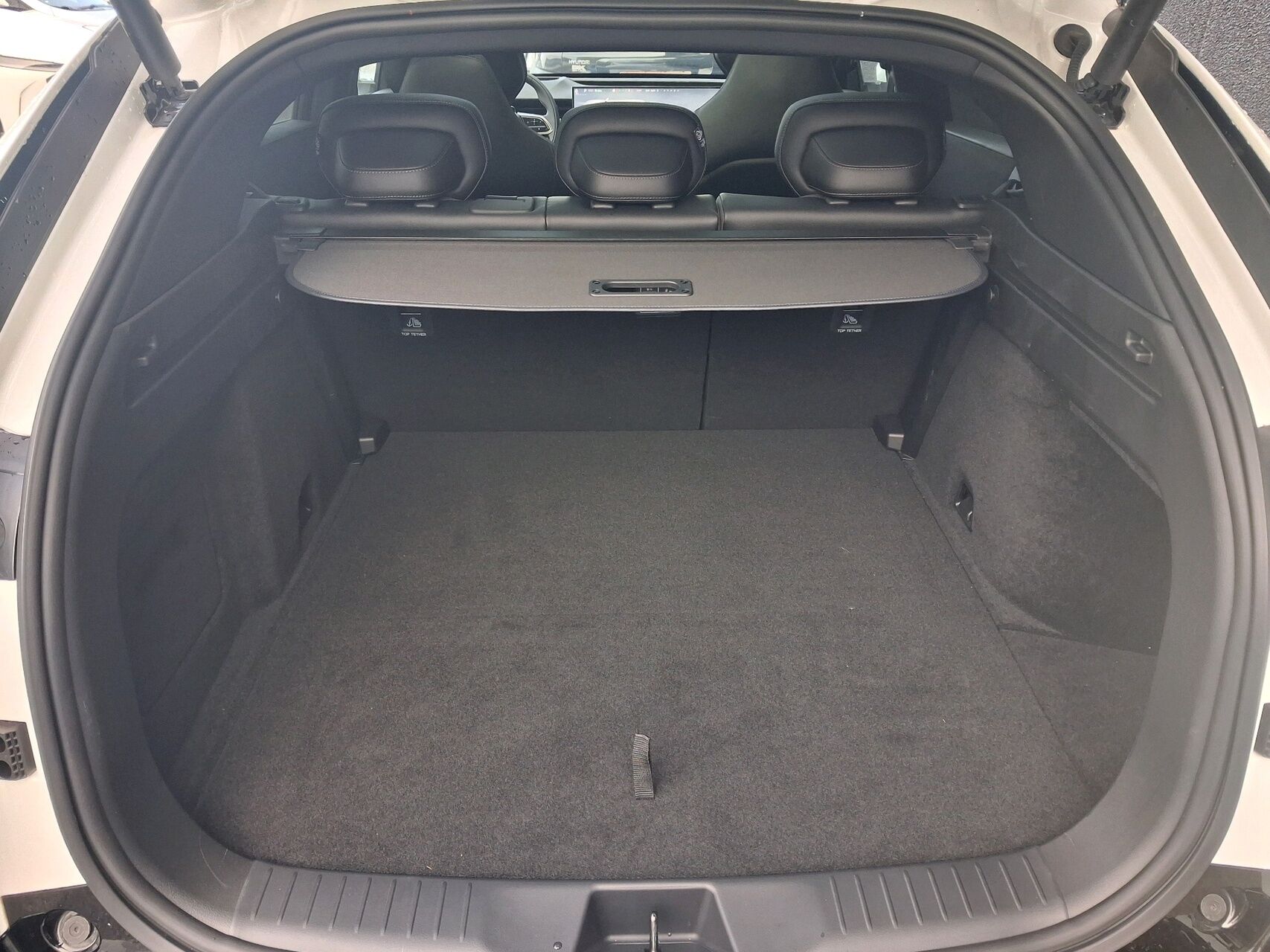 Billede af Mazda CX-6e EL Takumi 258HK 5d Aut.