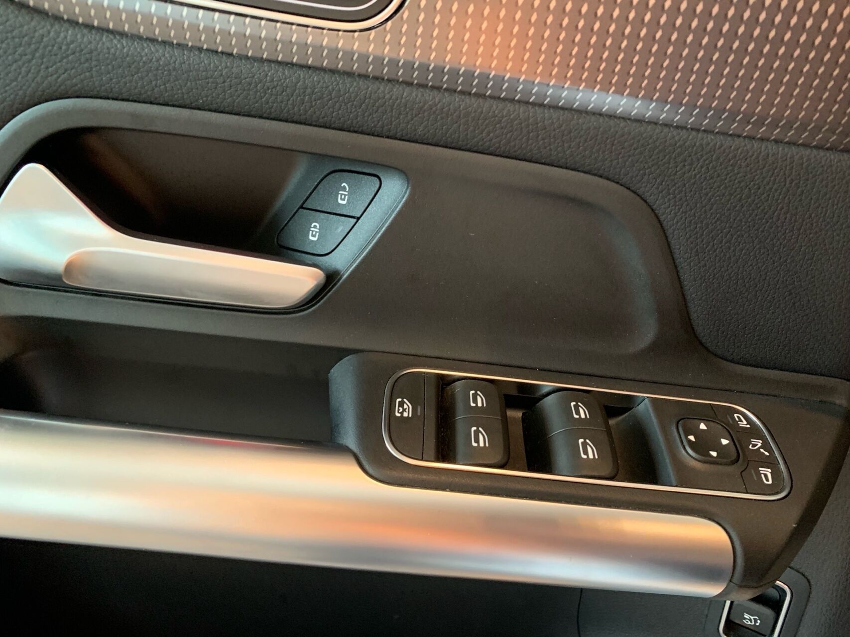 Billede af Mercedes-Benz EQA 250+ EL Progressive 190HK 5d Aut.