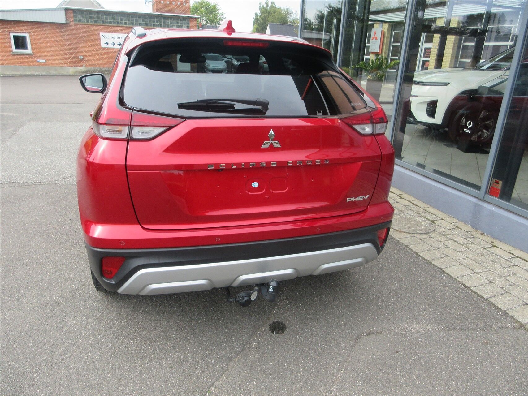 Billede af Mitsubishi Eclipse Cross 2,4 Plugin-hybrid Nordic 4WD 188HK 5d Trinl. Gear