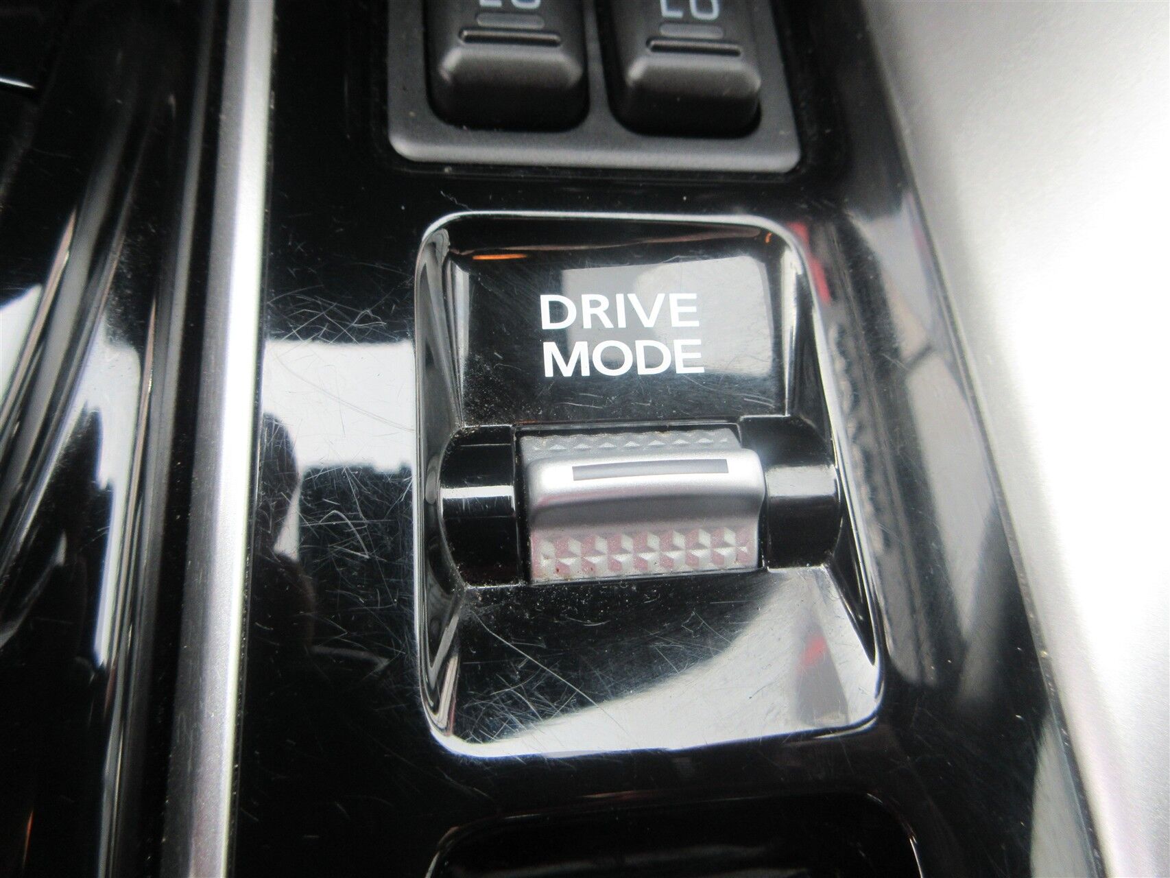 Billede af Mitsubishi Eclipse Cross 2,4 Plugin-hybrid Nordic 4WD 188HK 5d Trinl. Gear