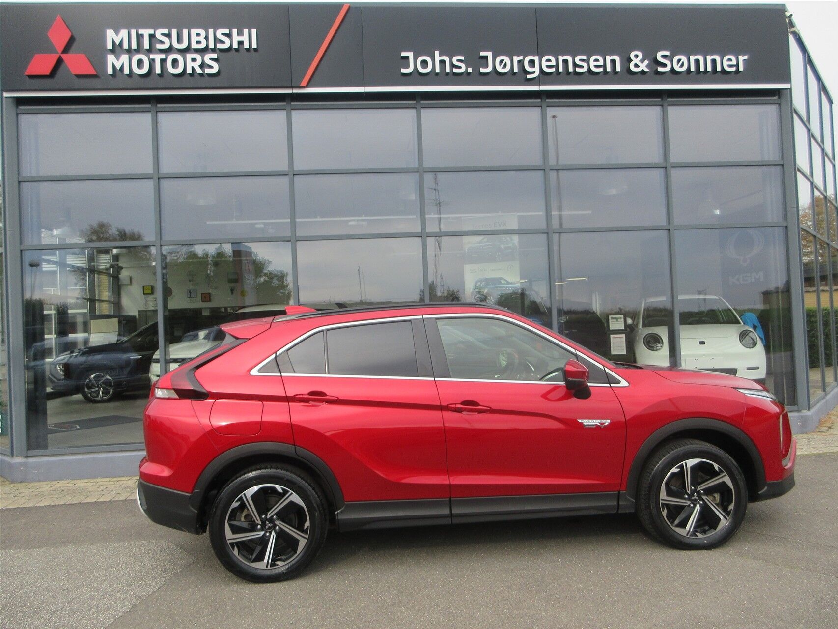 Billede af Mitsubishi Eclipse Cross 2,4 Plugin-hybrid Nordic 4WD 188HK 5d Trinl. Gear