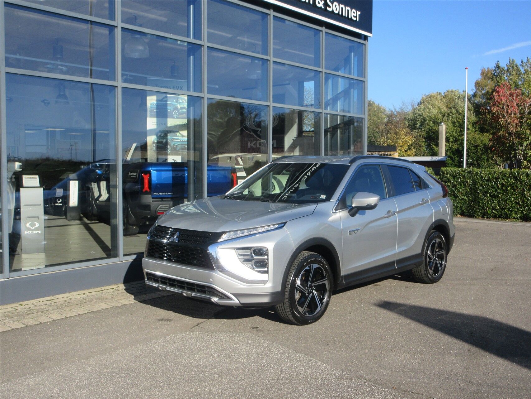 Billede af Mitsubishi Eclipse Cross 2,4 Plugin-hybrid Sport Tech 4WD 188HK 5d Trinl. Gear