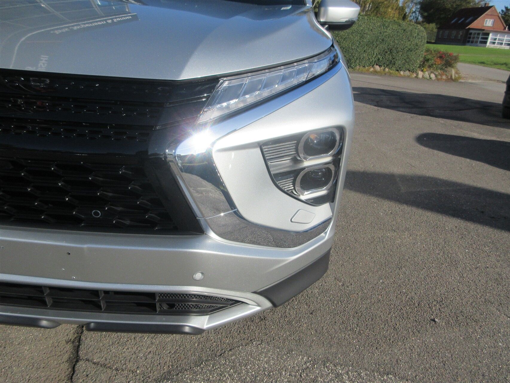 Billede af Mitsubishi Eclipse Cross 2,4 Plugin-hybrid Sport Tech 4WD 188HK 5d Trinl. Gear