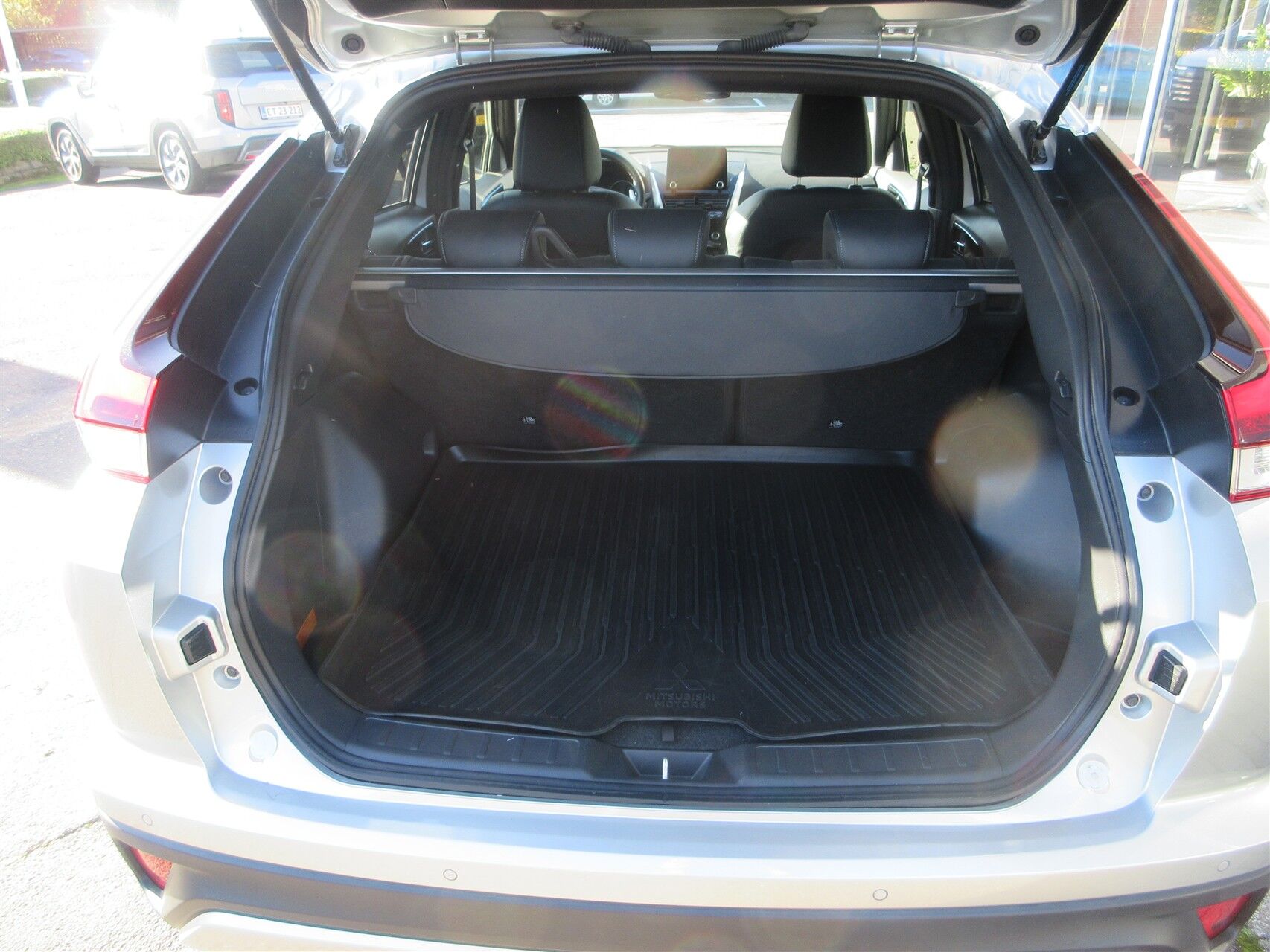 Billede af Mitsubishi Eclipse Cross 2,4 Plugin-hybrid Sport Tech 4WD 188HK 5d Trinl. Gear