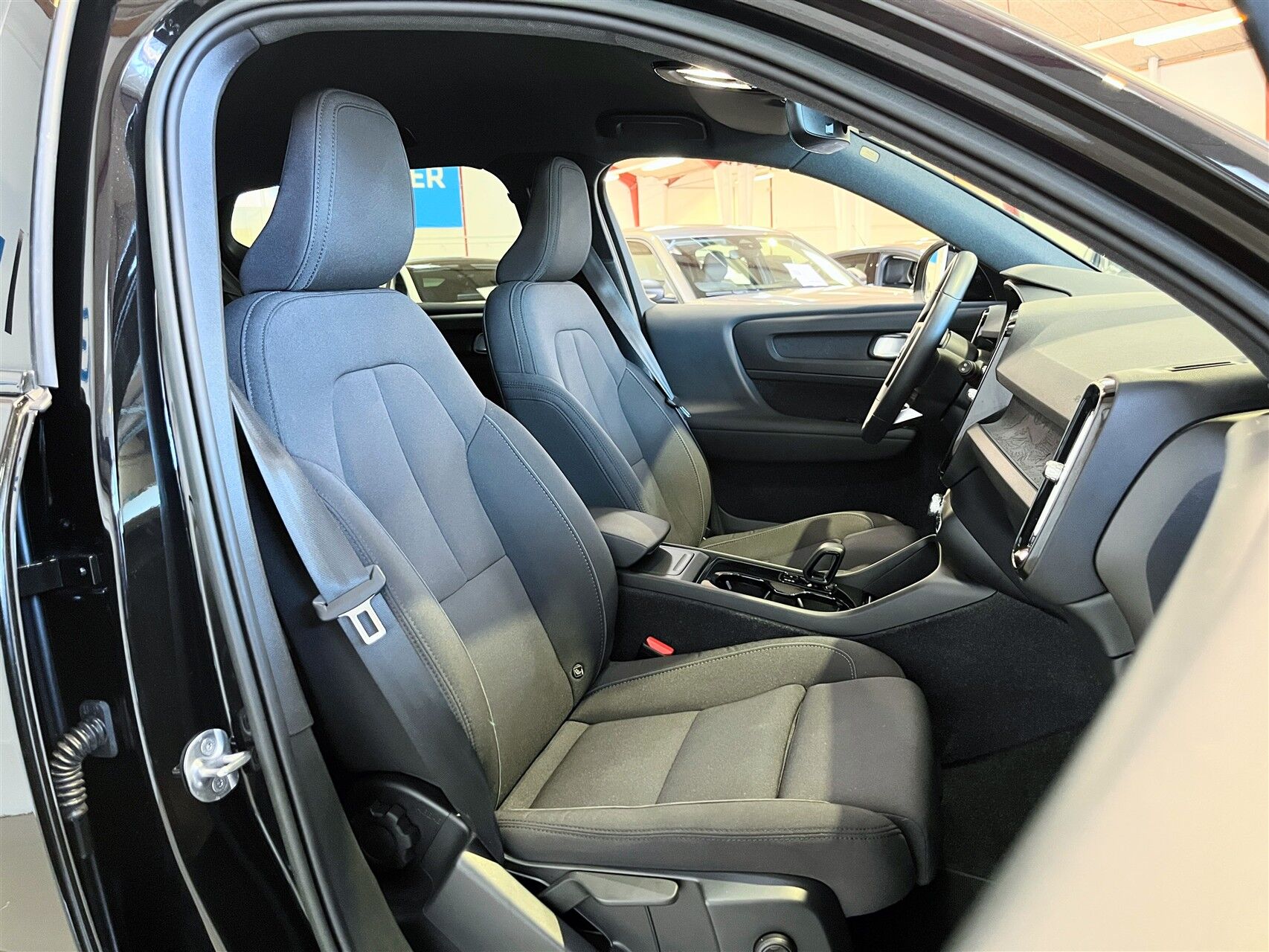 Billede af Volvo XC40 P6 Recharge Plus 231HK 5d Aut.
