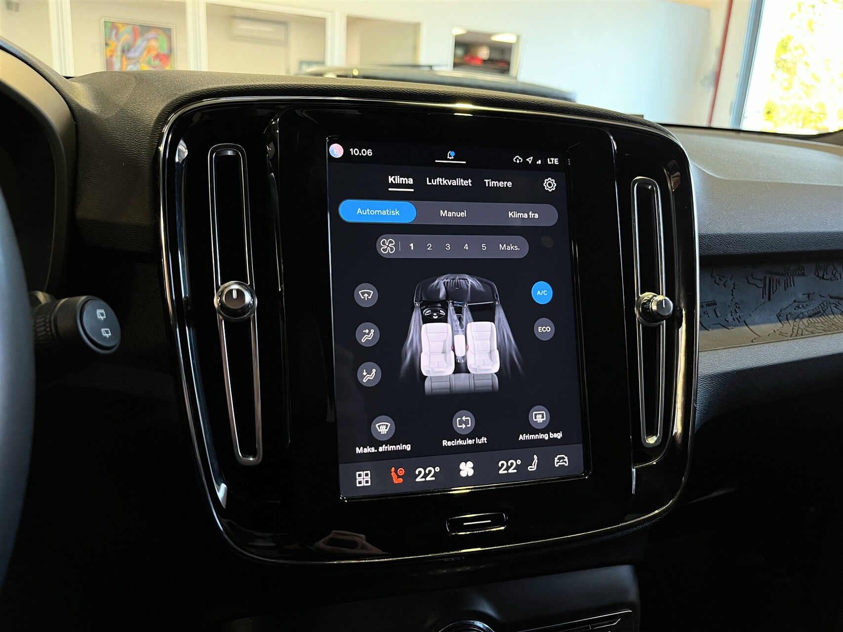 Billede af Volvo XC40 P6 Recharge Plus 231HK 5d Aut.