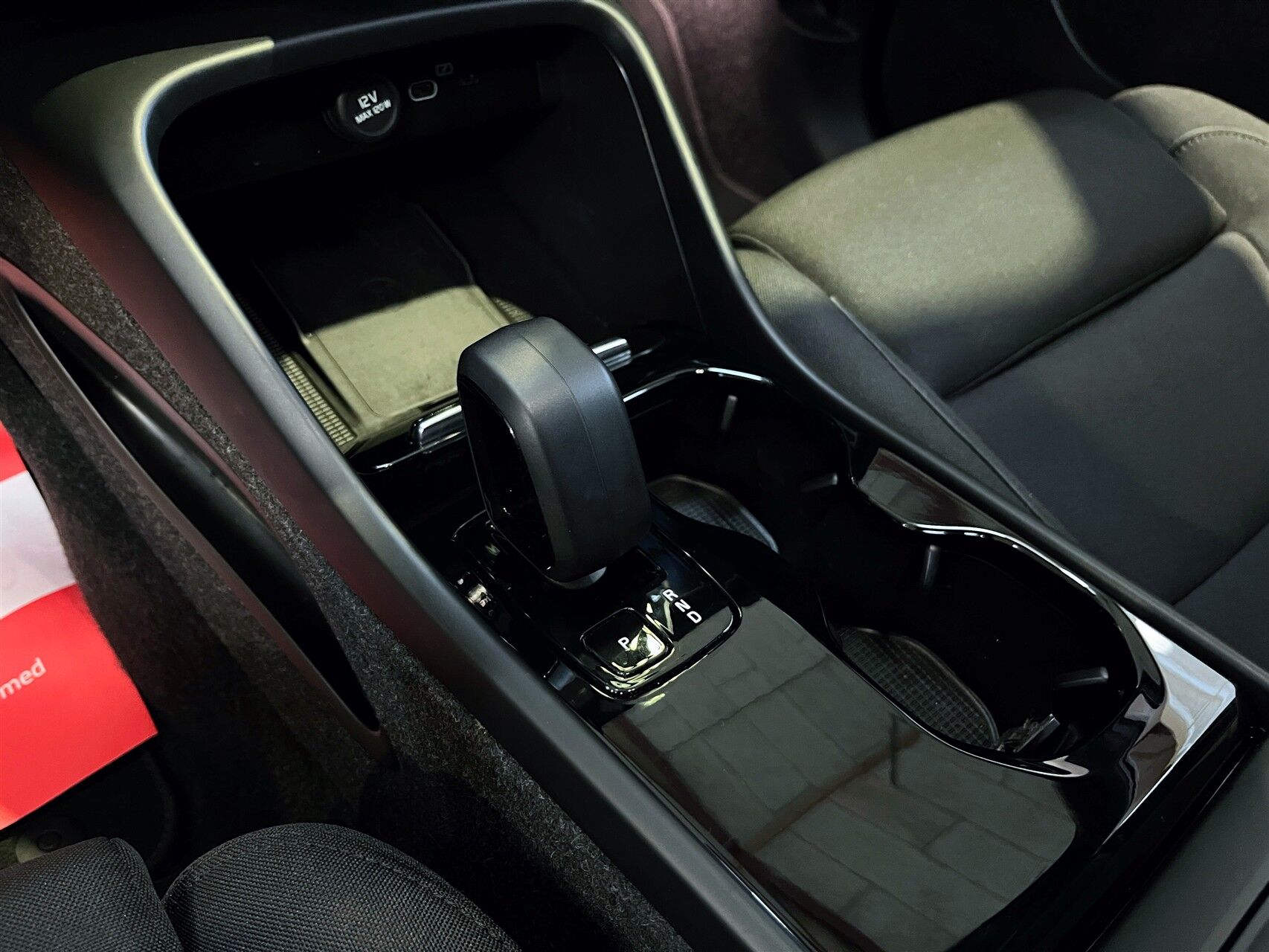 Billede af Volvo XC40 P6 Recharge Plus 231HK 5d Aut.