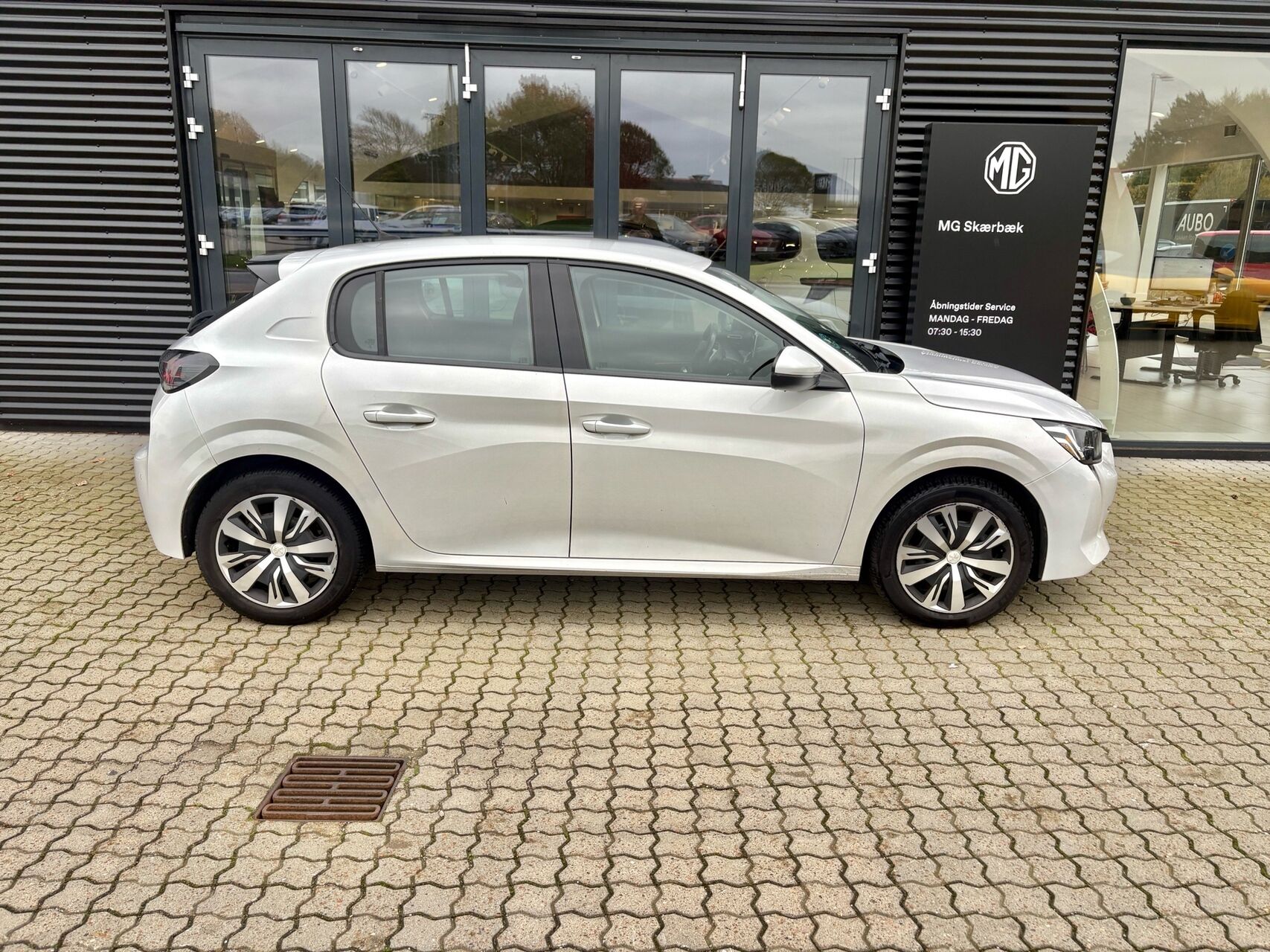 Billede af Peugeot 208 1,2 PureTech Active+ 100HK 5d 6g