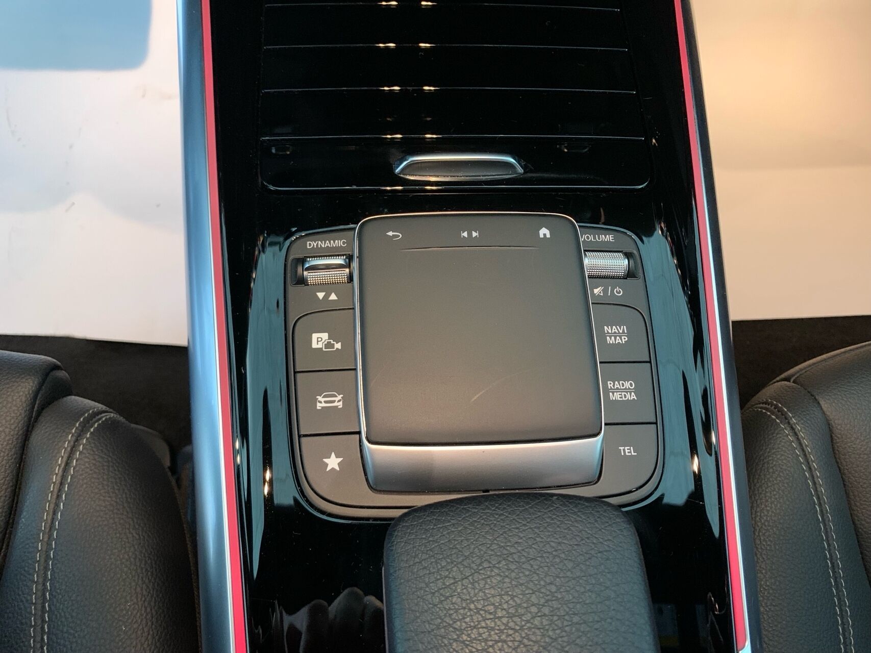 Billede af Mercedes-Benz EQA 250 EL Progressive 190HK 5d Aut.