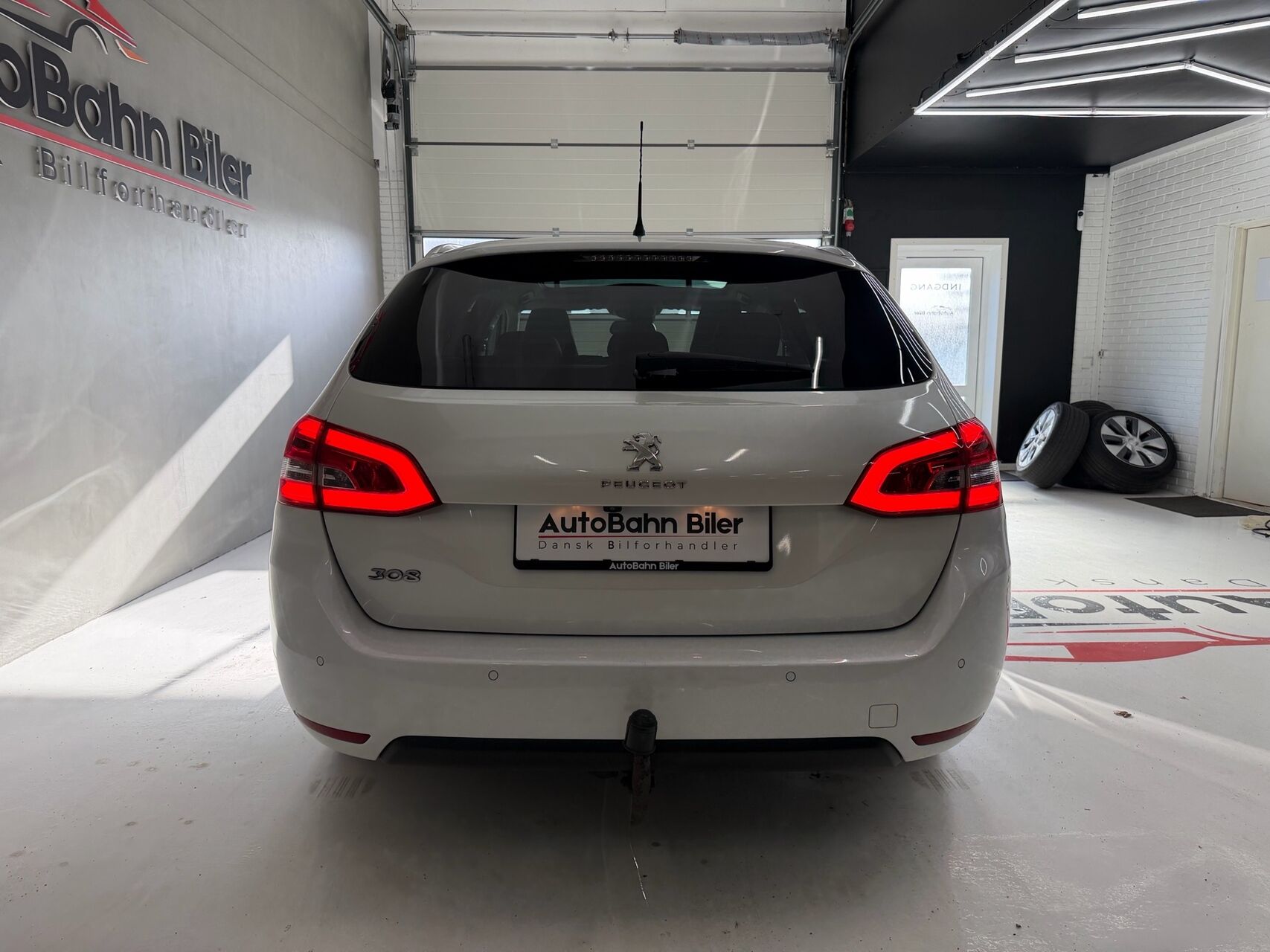 Billede af Peugeot 308 SW 1,6 BlueHDi Envy 120HK Stc