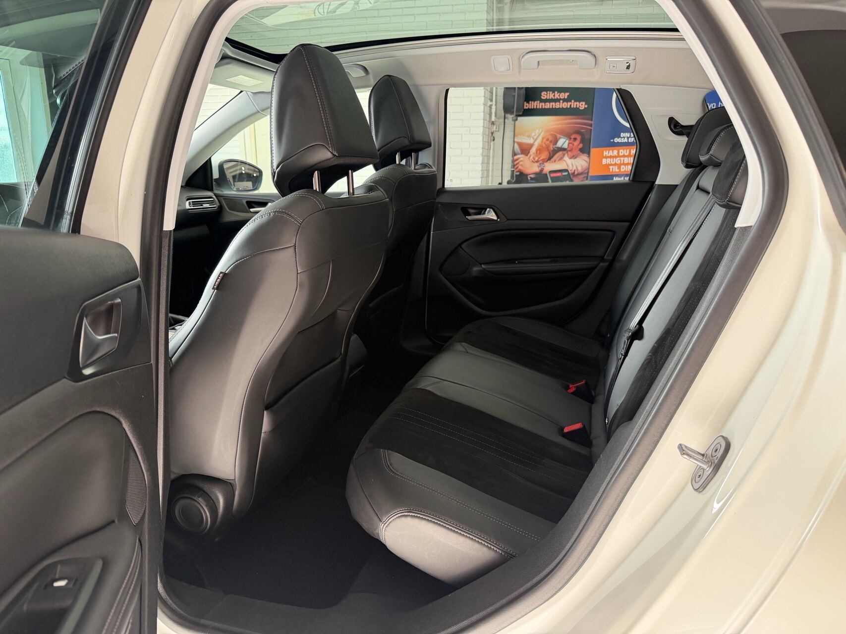 Billede af Peugeot 308 SW 1,6 BlueHDi Envy 120HK Stc