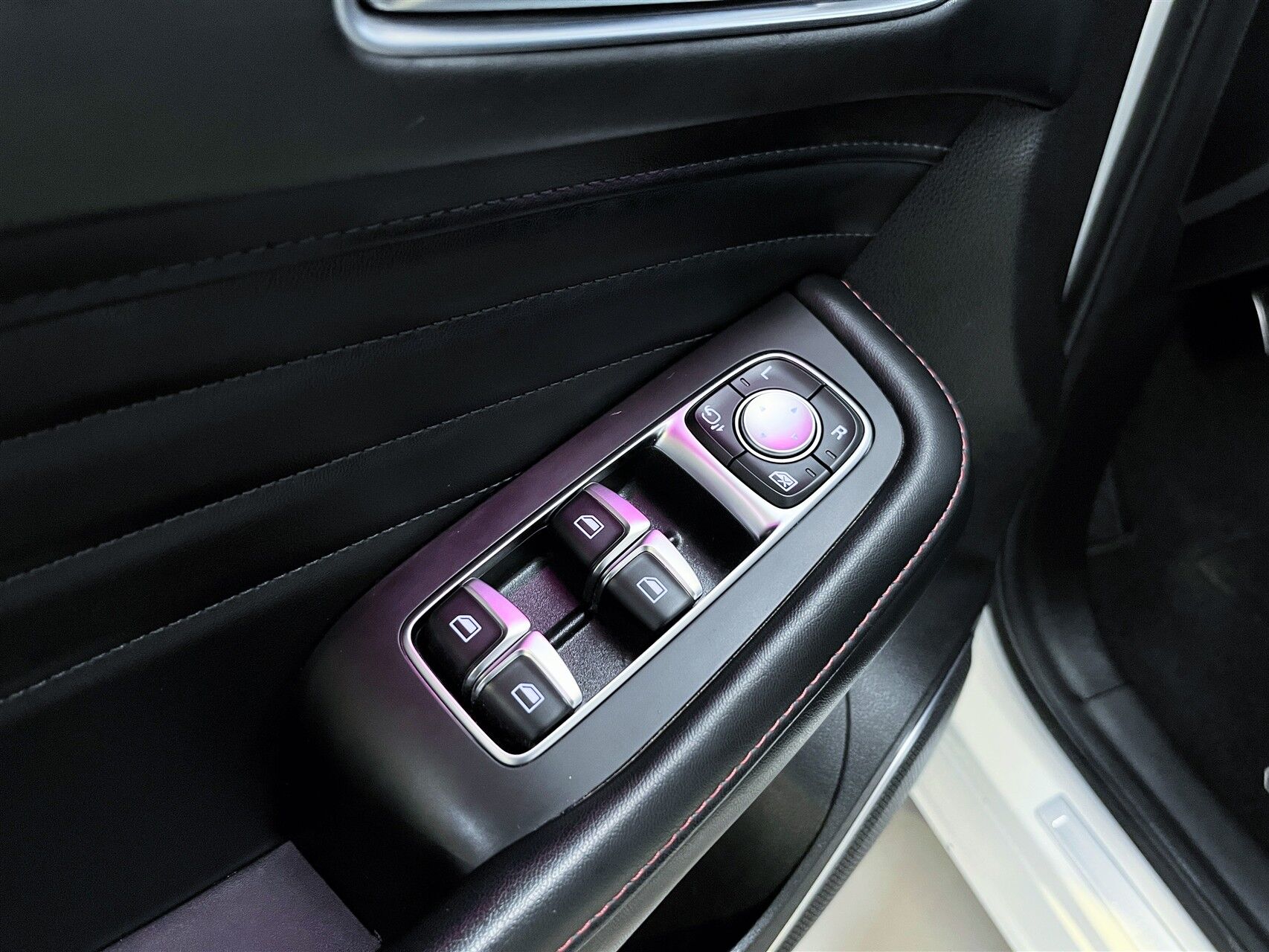 Billede af MG EHS 1,5 T GDI  Plugin-hybrid Luxury 258HK 5d 10g Aut.