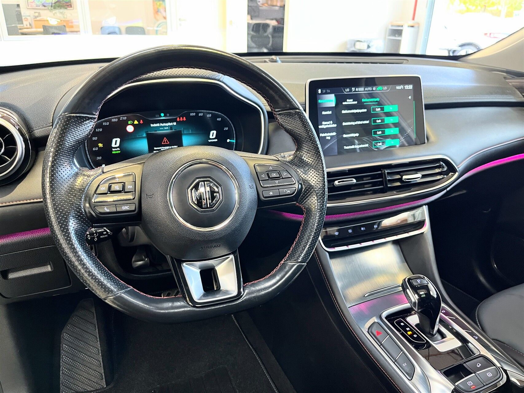 Billede af MG EHS 1,5 T GDI  Plugin-hybrid Luxury 258HK 5d 10g Aut.