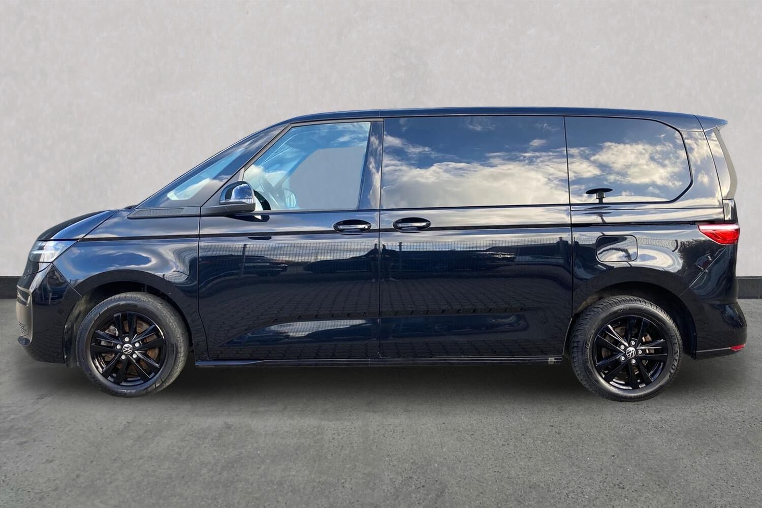 Billede af VW Multivan Kort 1,4 TSI  Plugin-hybrid Life DSG 218HK 6g Aut.