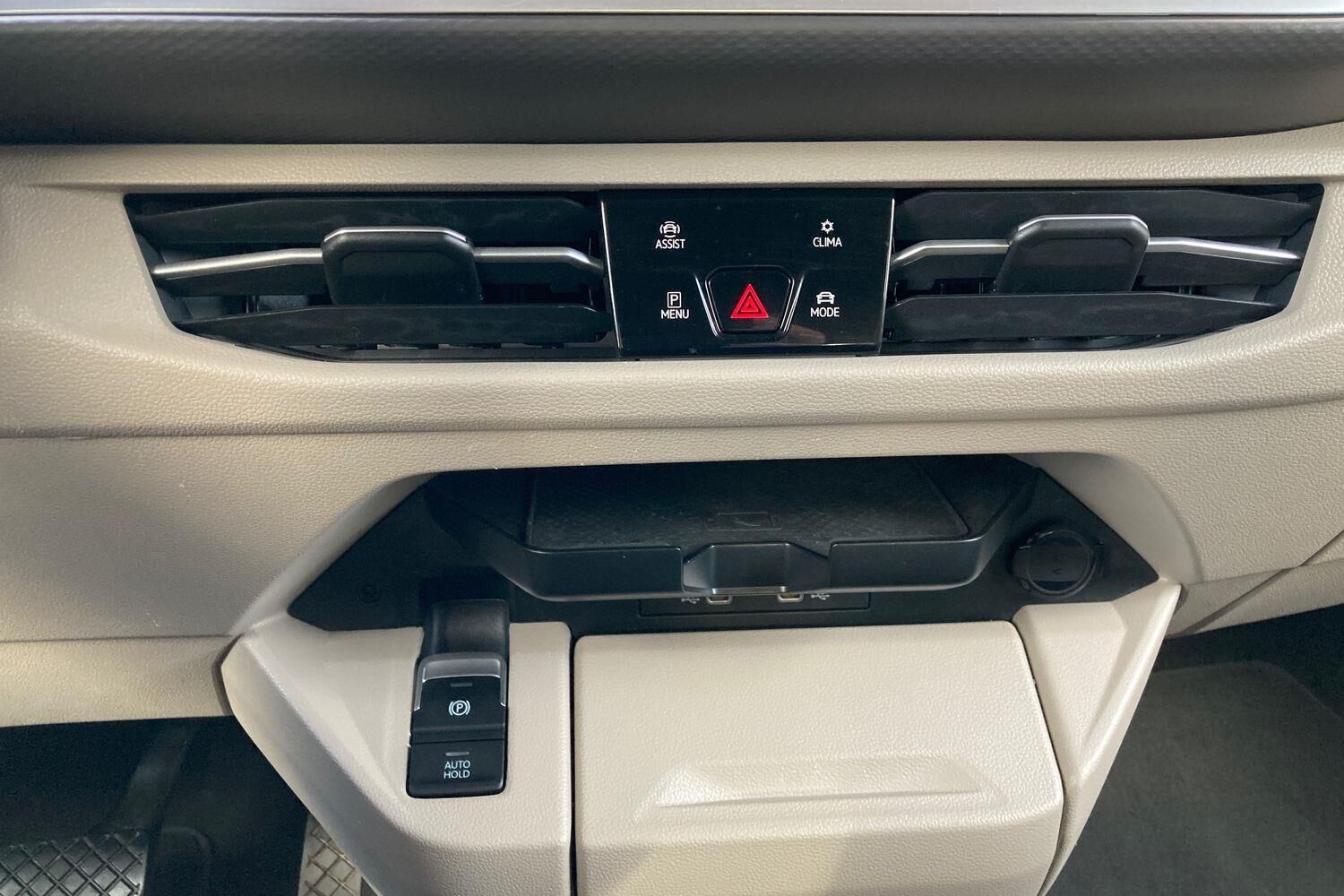 Billede af VW Multivan Kort 1,4 TSI  Plugin-hybrid Life DSG 218HK 6g Aut.