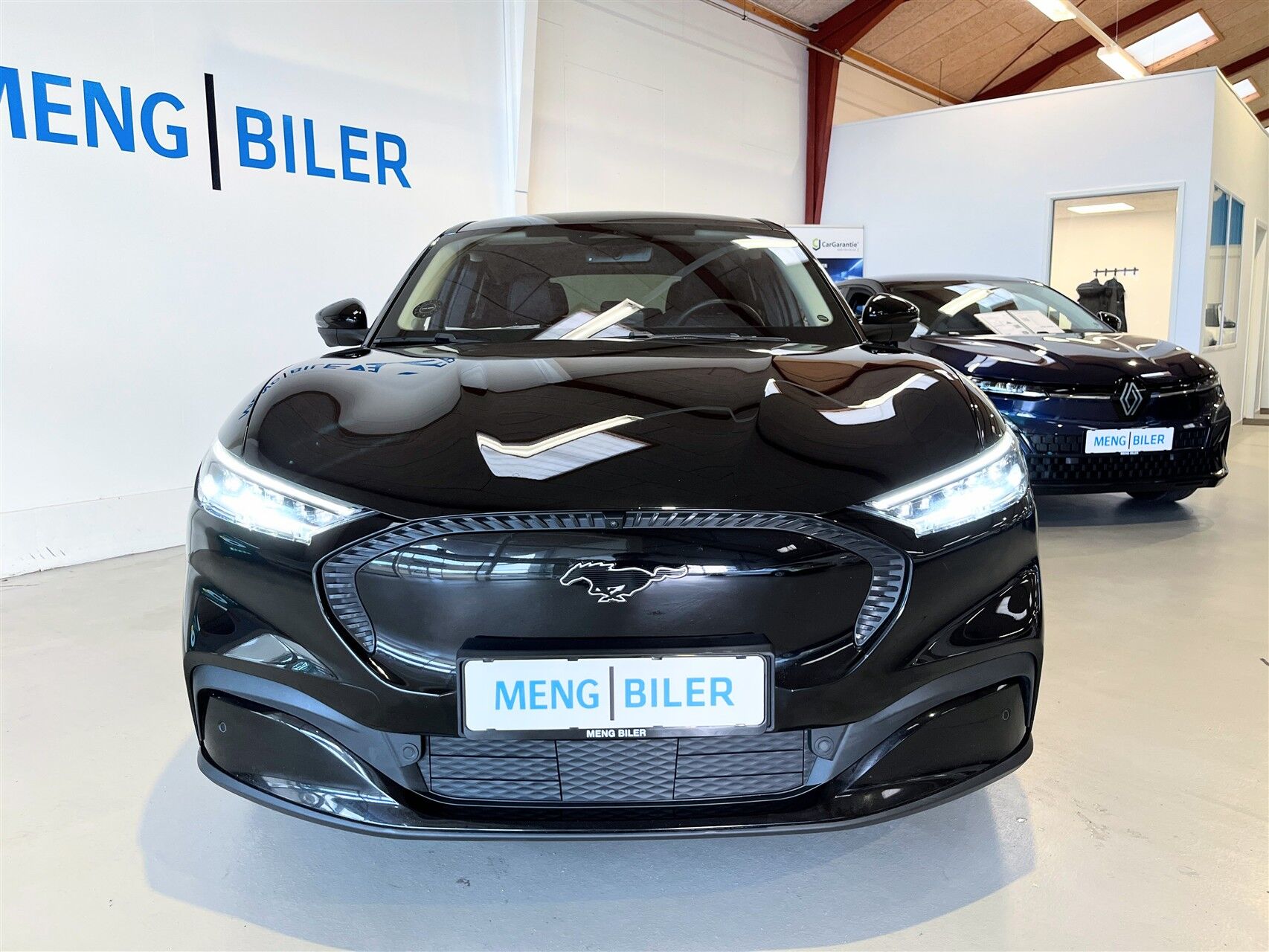 Billede af Ford Mustang Mach-E EL SR Premium 269HK 5d Aut. 