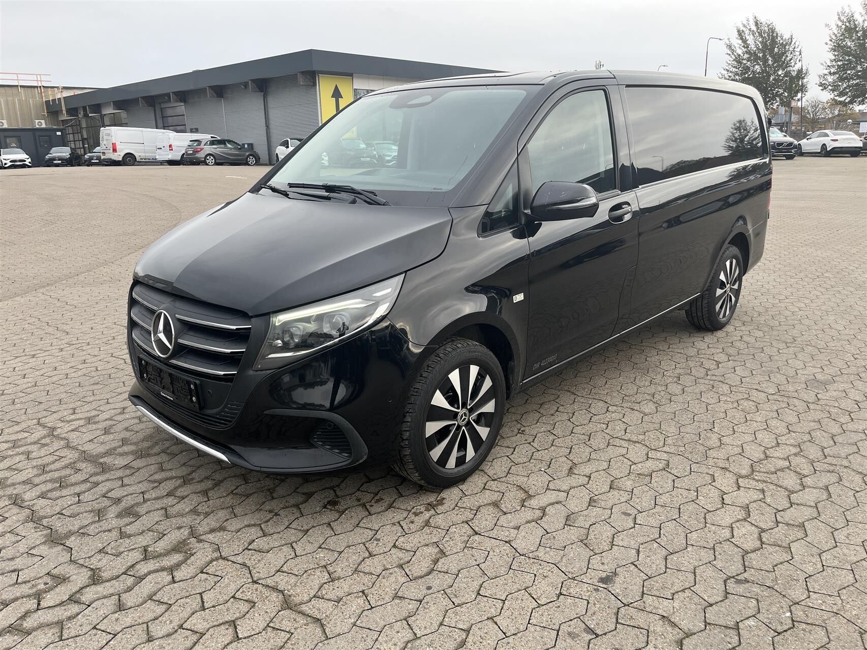 Billede af Mercedes-Benz Vito 114 A2 2,0 CDI Select 9G-Tronic 136HK Van 9g Aut.