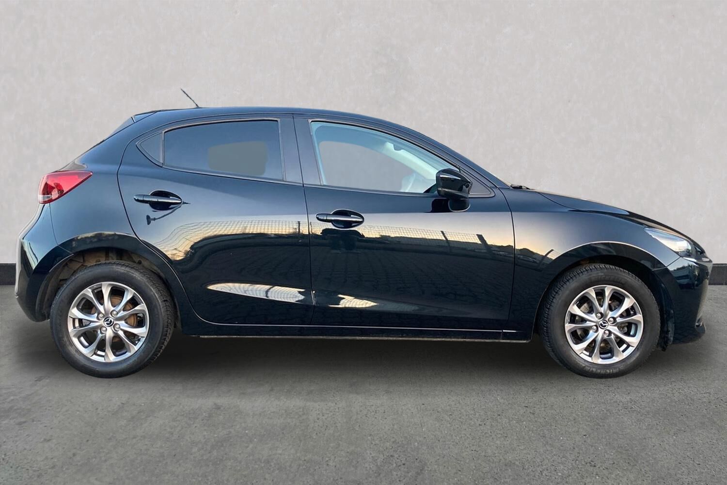 Billede af Mazda 2 1,5 Skyactiv-G Sky 90HK 5d 6g
