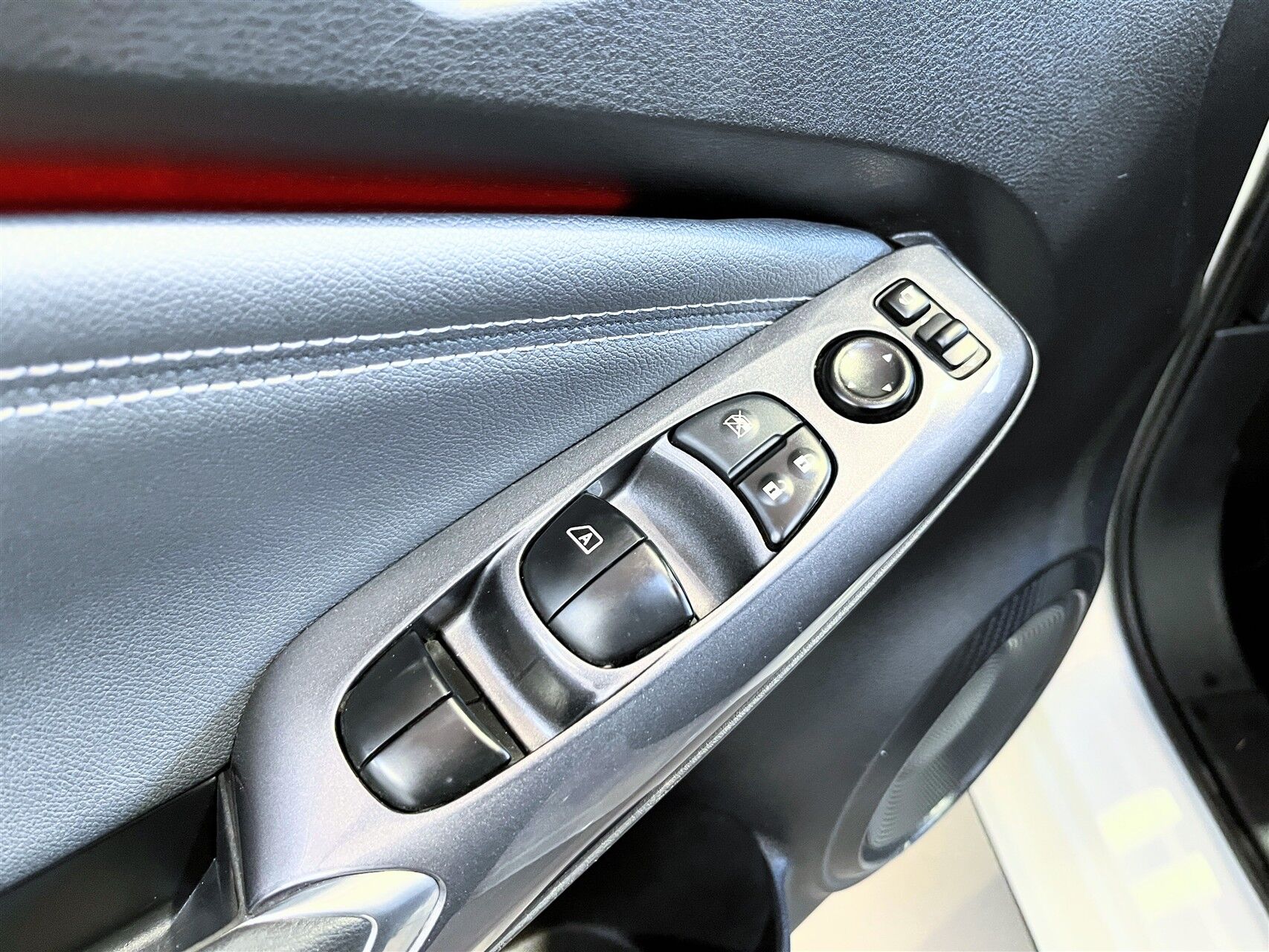 Billede af Nissan Juke 1,0 Dig-T Tekna DCT 114HK 5d 7g Aut.