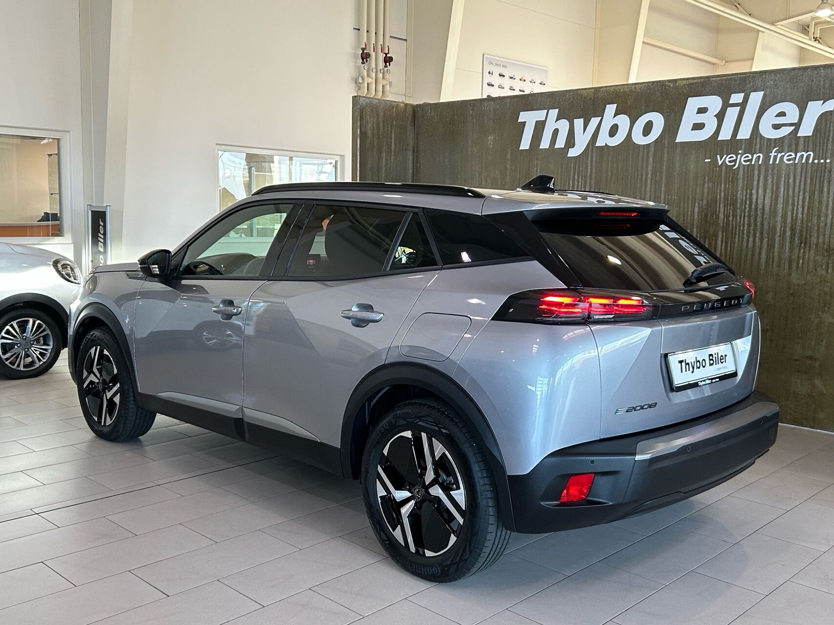 Billede af Peugeot e-2008 EL Allure 156HK 5d Aut.