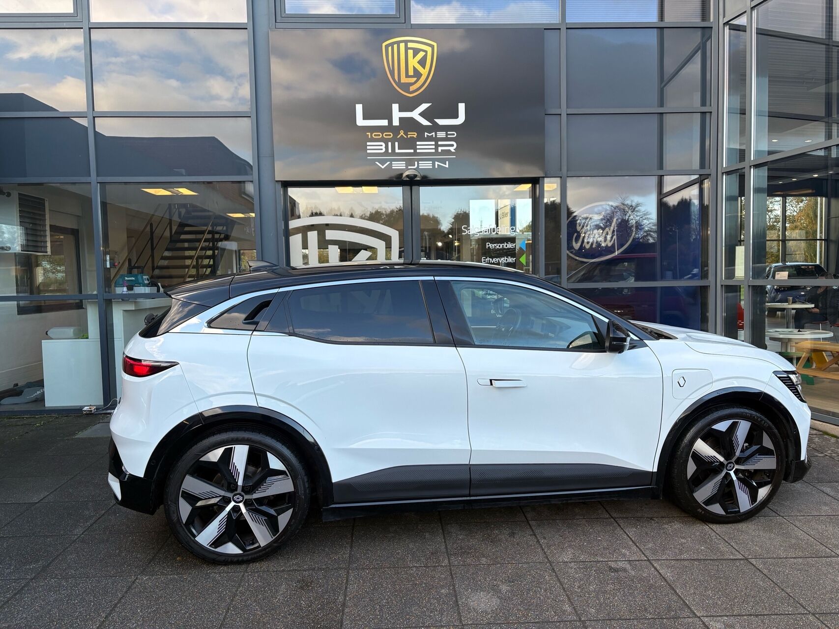 Billede af Renault Mégane E-TECH Equilibre 220HK 5d Aut.