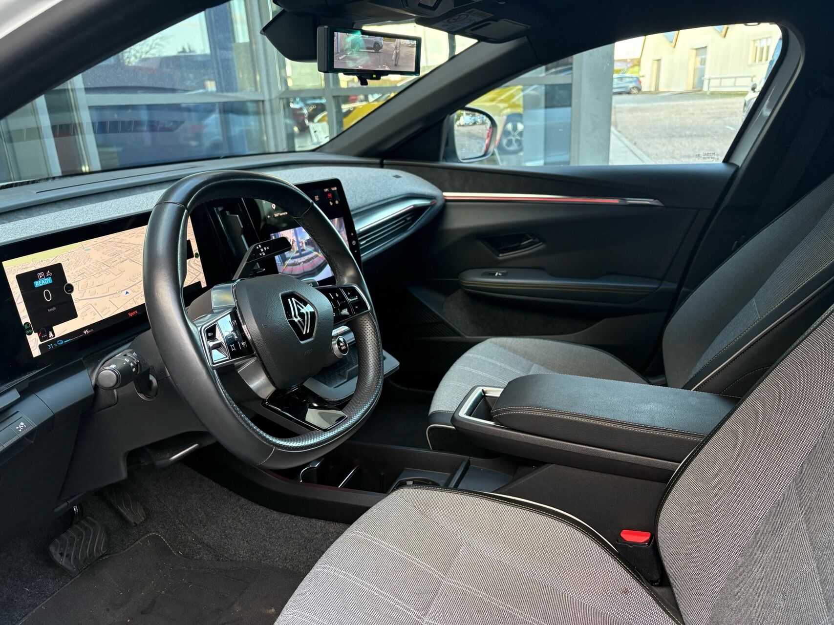 Billede af Renault Mégane E-TECH Equilibre 220HK 5d Aut.