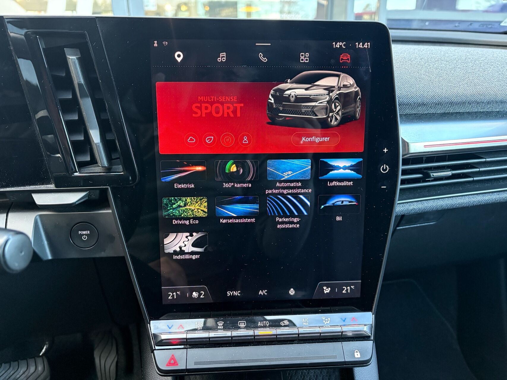 Billede af Renault Mégane E-TECH Equilibre 220HK 5d Aut.
