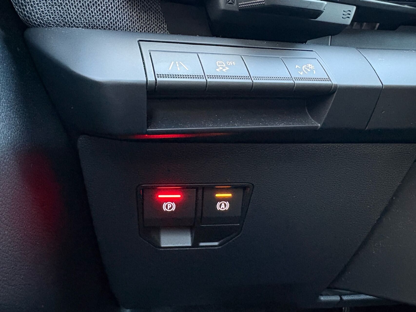 Billede af Renault Mégane E-TECH Equilibre 220HK 5d Aut.
