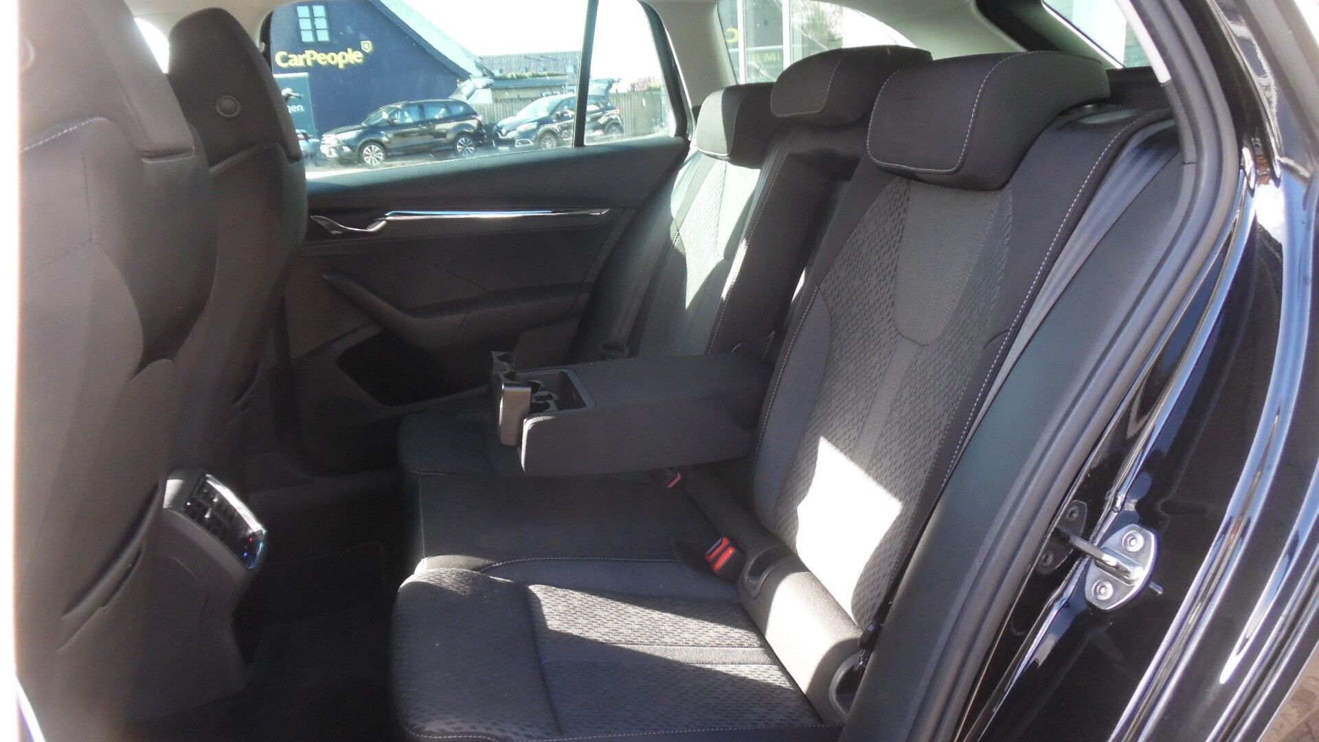 Billede af Skoda Octavia Combi 1,0 eTSI  Mild hybrid Business Executive DSG 110HK Stc 7g Aut.