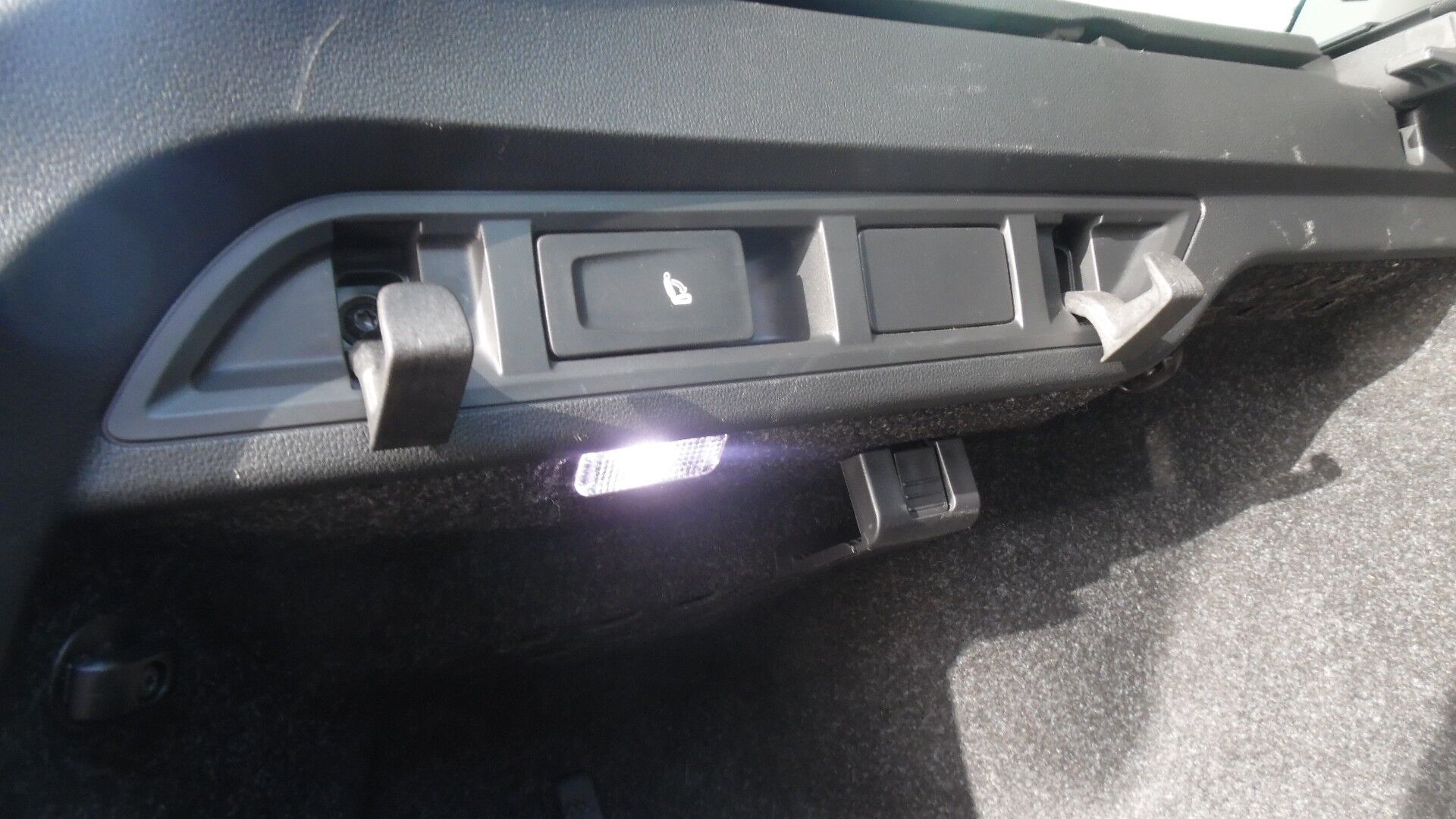 Billede af Skoda Octavia Combi 1,0 eTSI  Mild hybrid Business Executive DSG 110HK Stc 7g Aut.