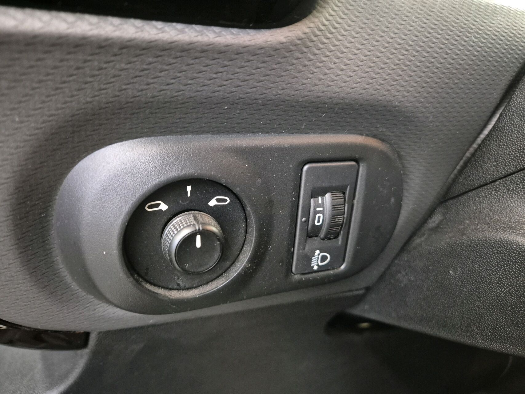 Billede af Citroën C4 Cactus 1,2 PureTech Shine start/stop 110HK 5d