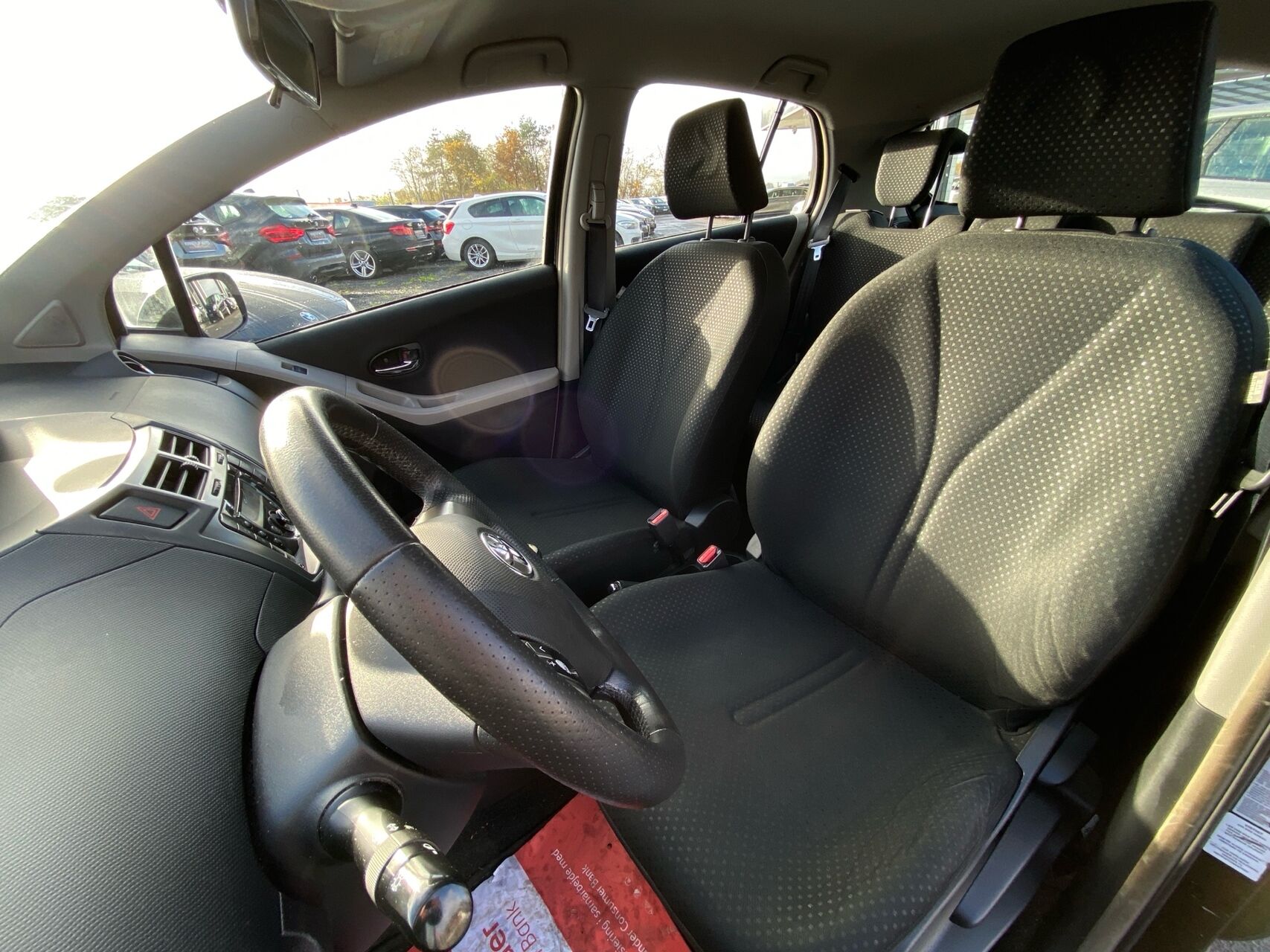 Billede af Toyota Yaris 1,3 VVT-I T3 100HK 5d 6g