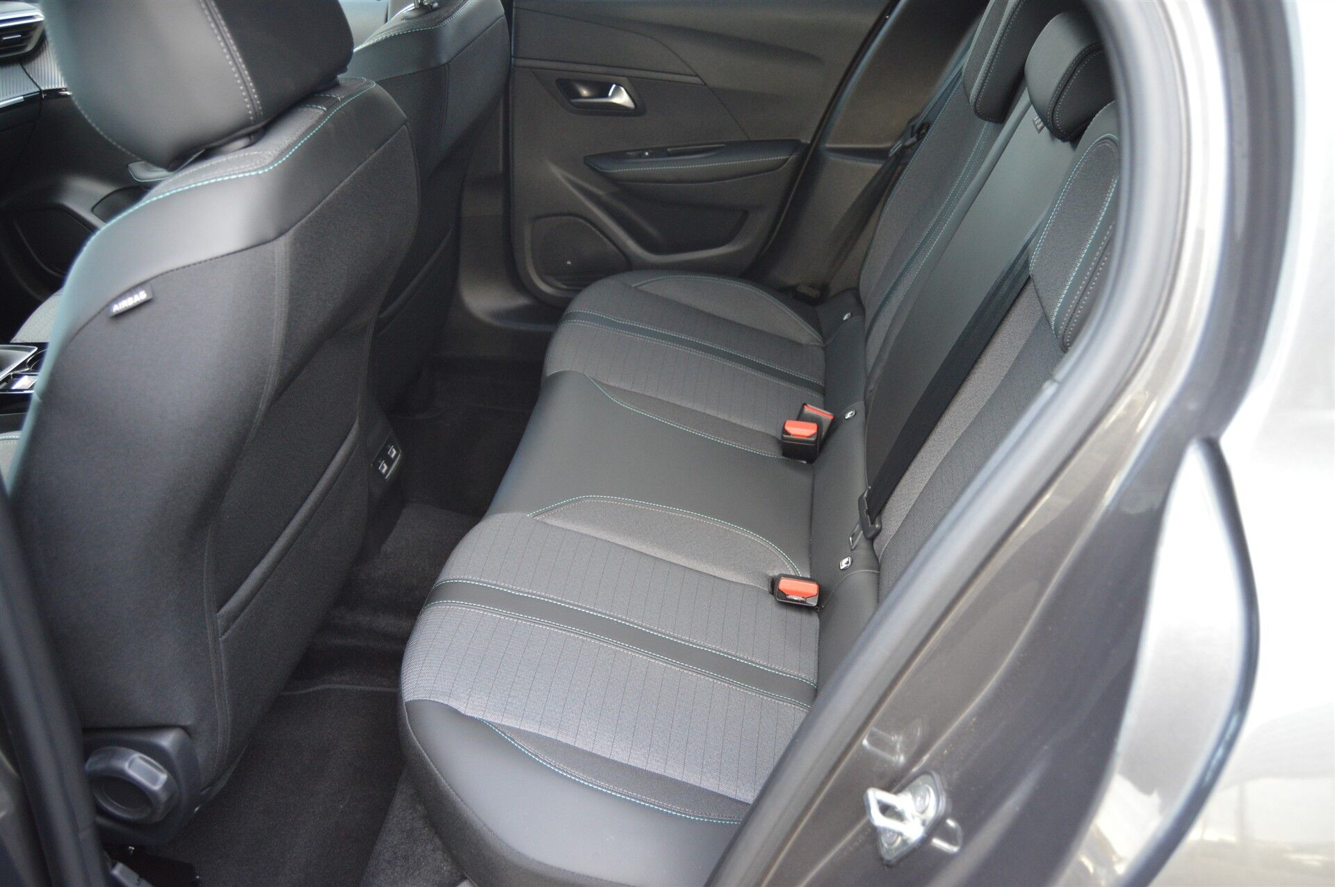 Billede af Peugeot 208 1,2 PureTech Allure 100HK 5d 6g
