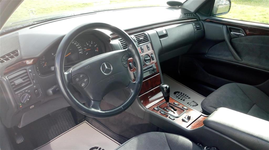 Billede af Mercedes-Benz E320 d 3,2 CDI 197HK Aut.