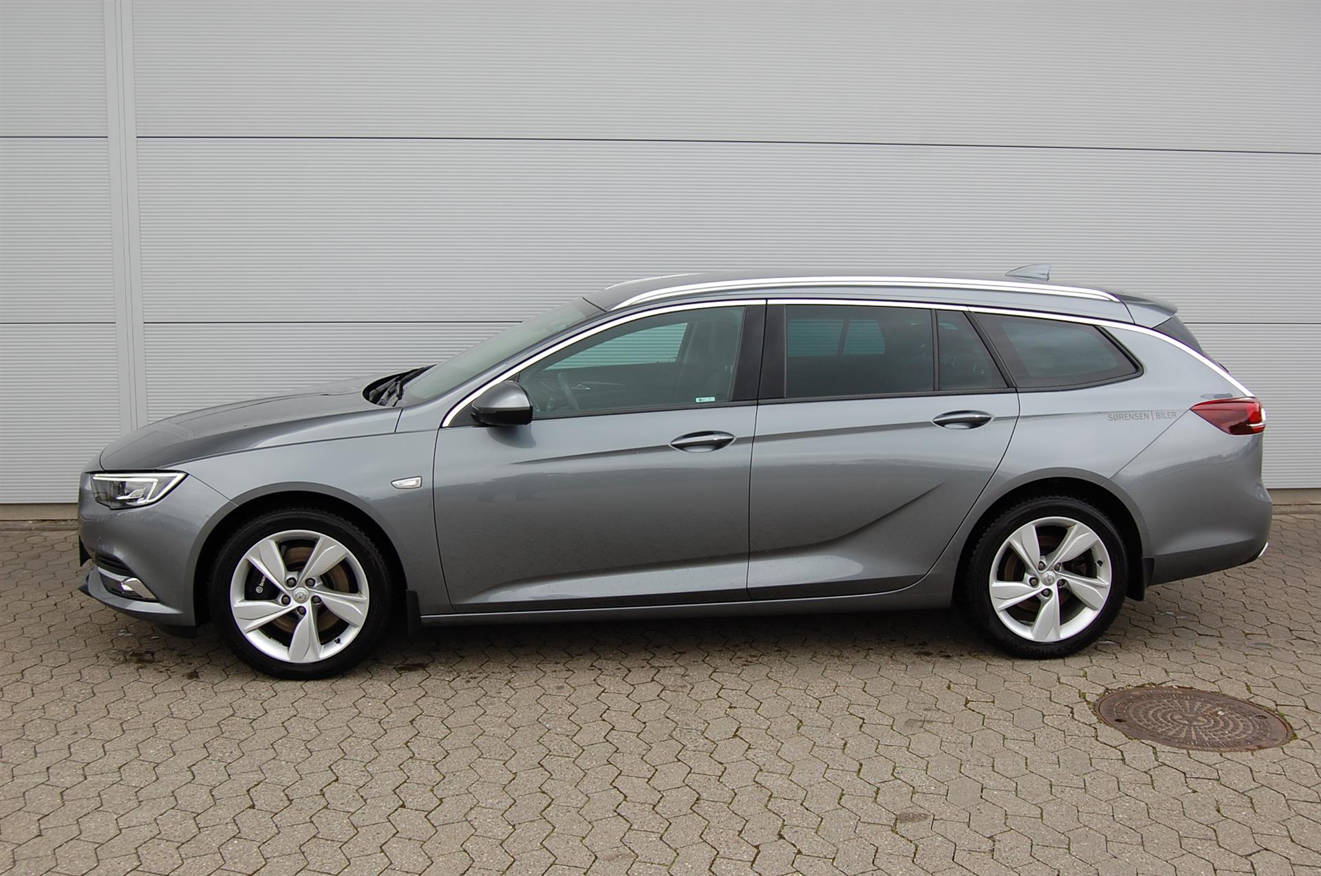 Billede af Opel Insignia Sports Tourer 2,0 Turbo Dynamic Start/Stop 260HK Stc 8g Aut.